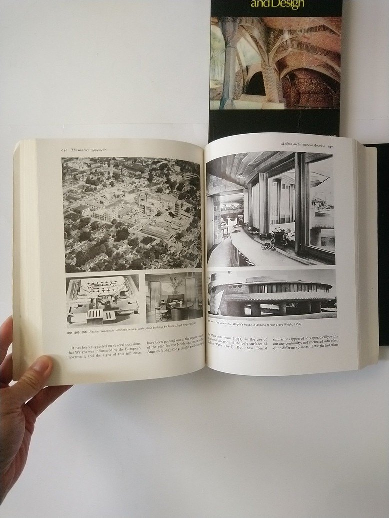 Architecture Reads! - photo 3