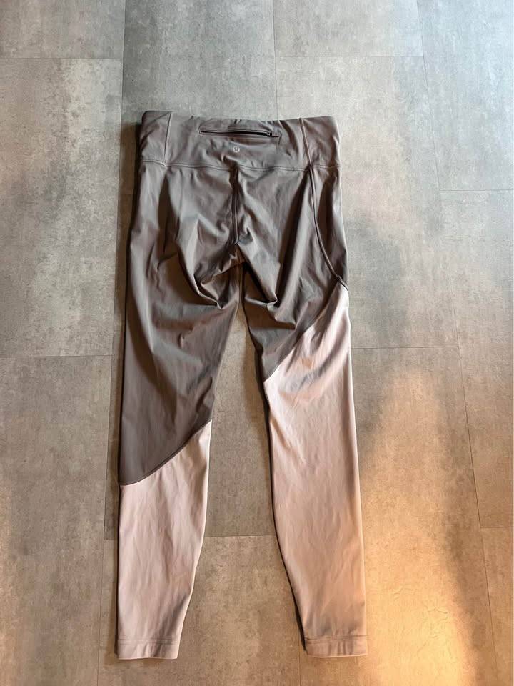 Lululemon size 10 - photo 2