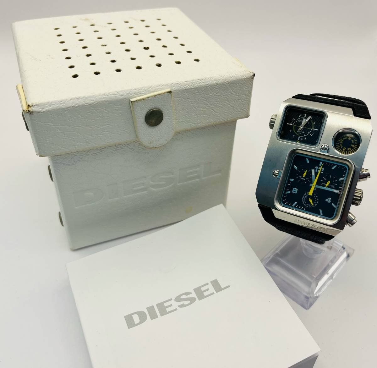 Diesel DZ-1320 Men's Watch Multi-Dial Compass – Used Like New - photo 2