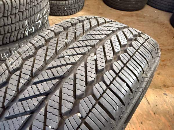 1 X single 235/55/18 M+S Bridgestone WeatherPeak with 90% tread - photo 4
