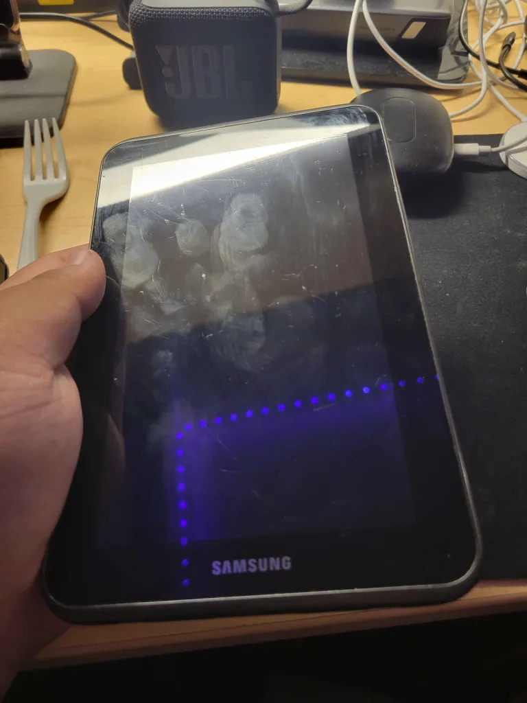 Samsung Galaxy Tab 2 7.0 (Titanium Silver) tablet