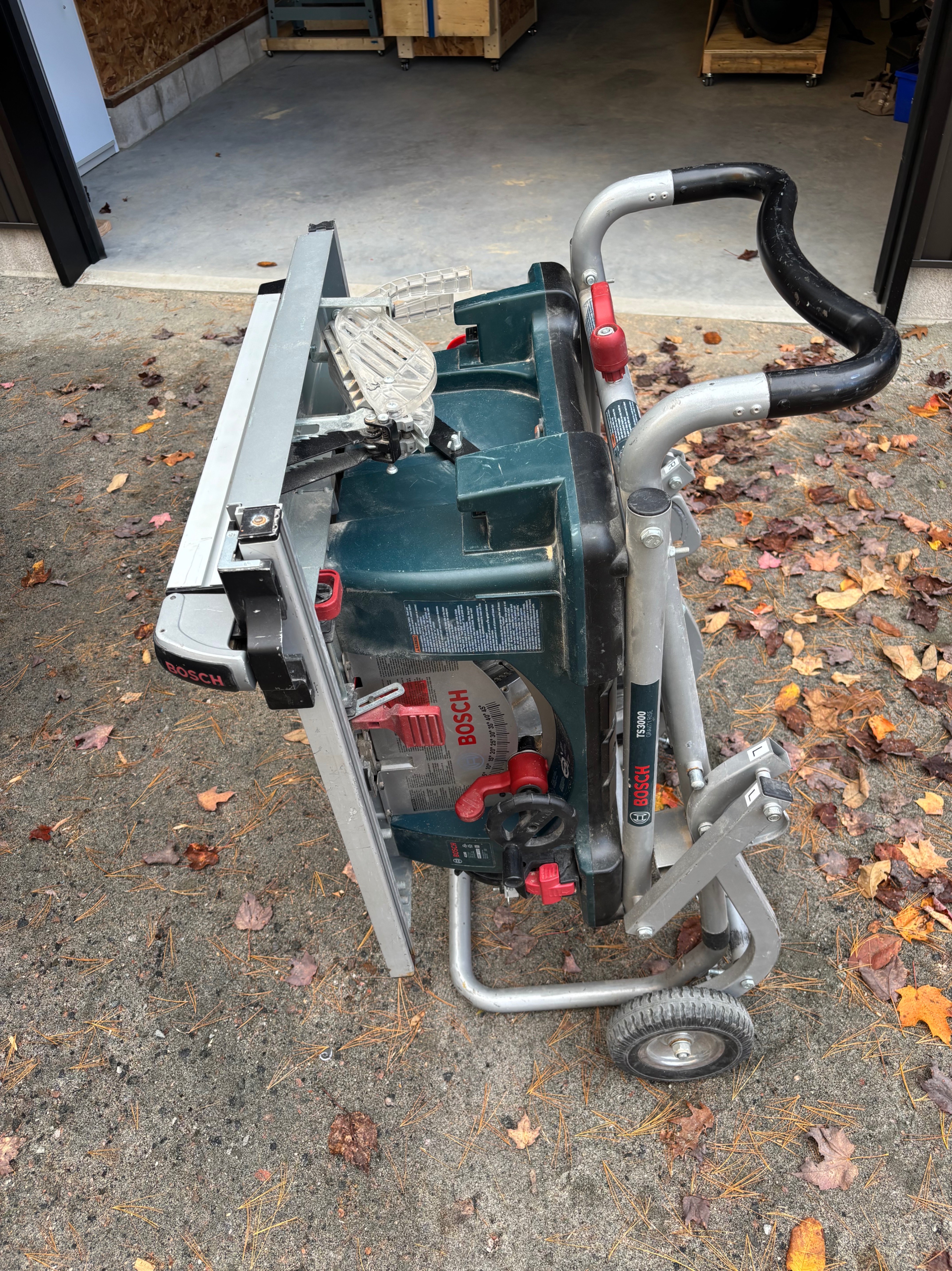 Bosch 4100 Table Saw w/ TS3000 Stand