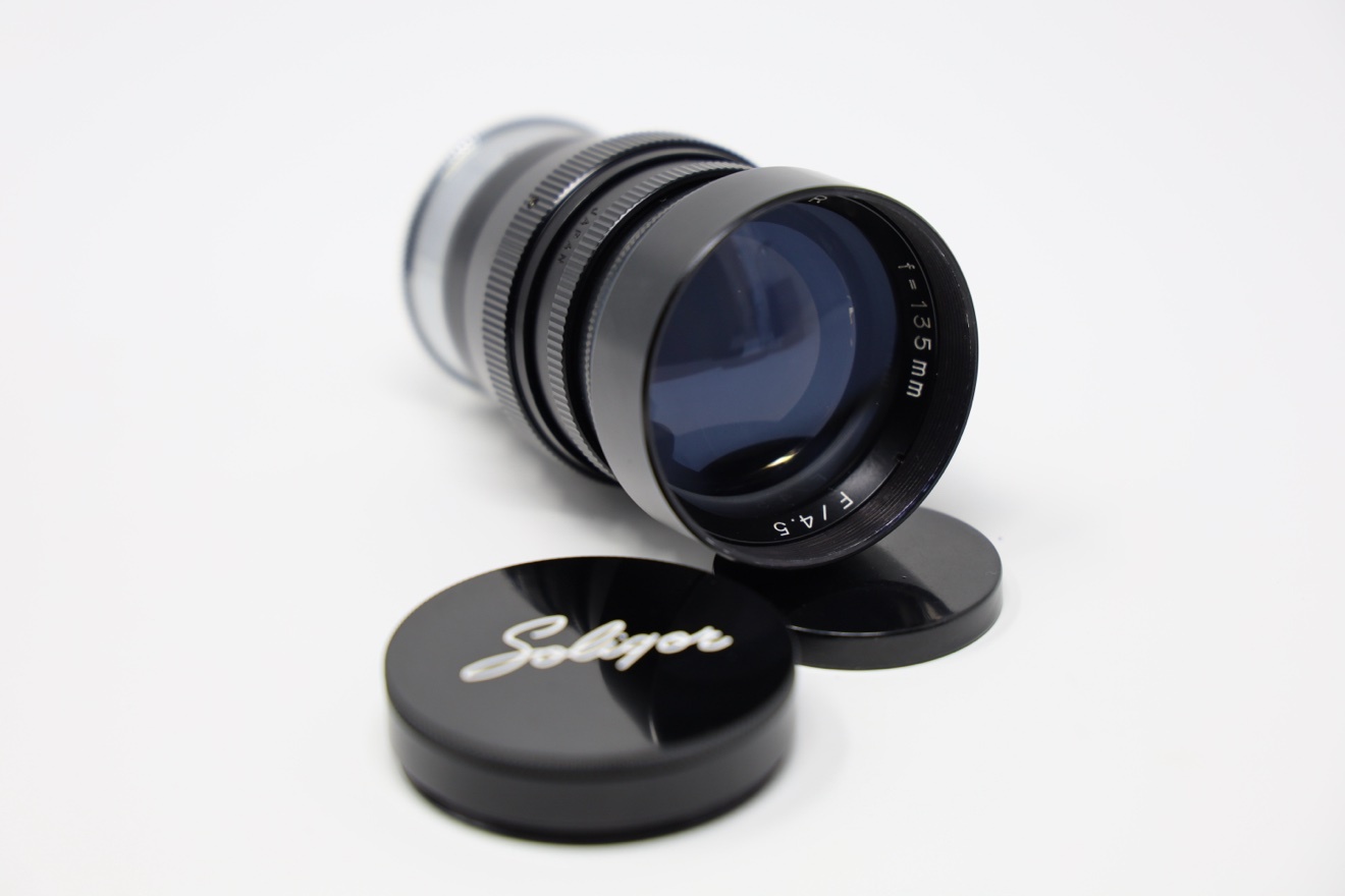 Soligor 135mm f/4.5 Lens with Case - photo 4
