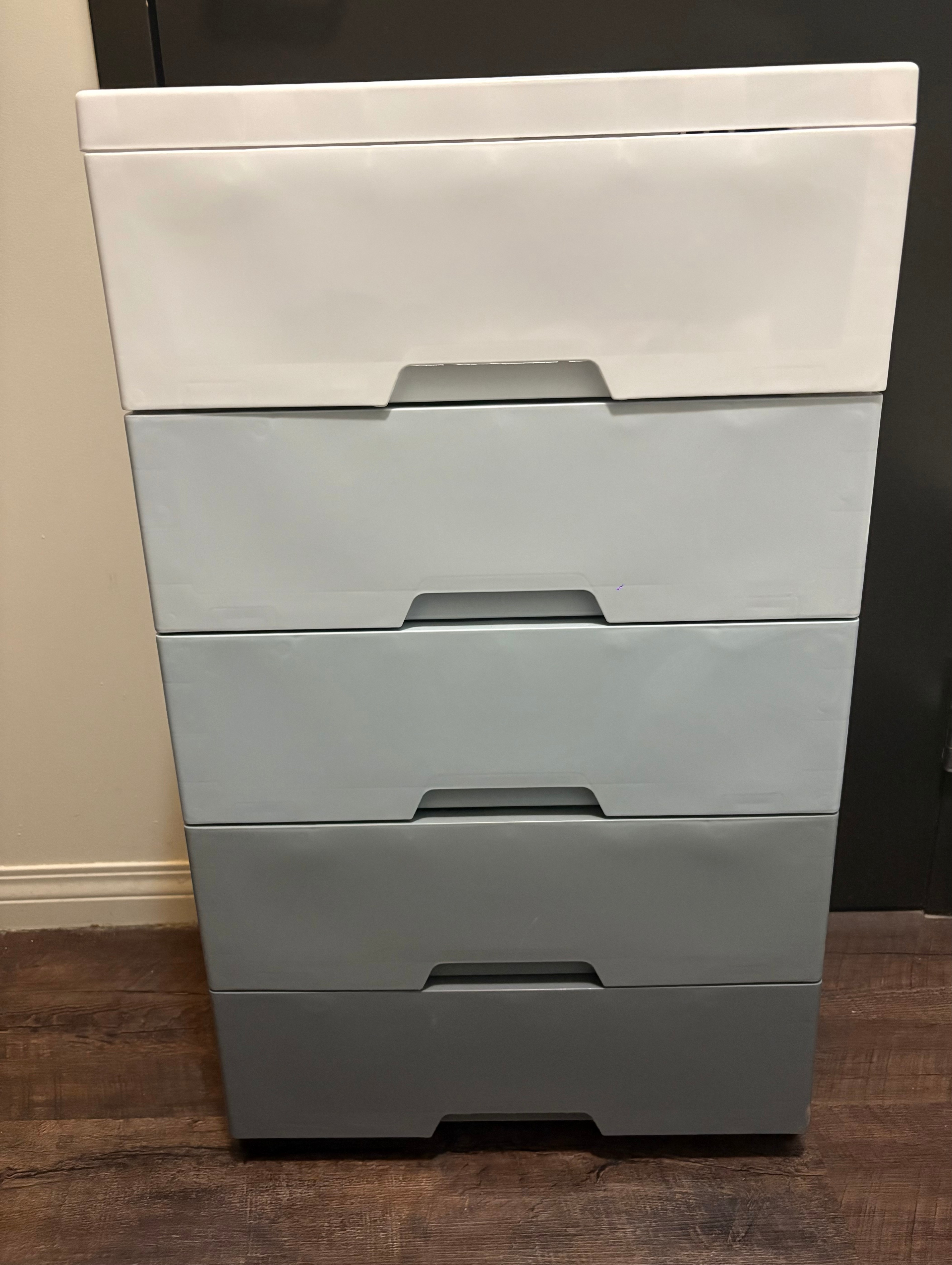 5-drawer