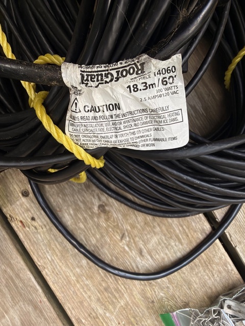 Roof & Gutter De-Icing Heating Cables – 240 ft + 100 Clips - photo 2