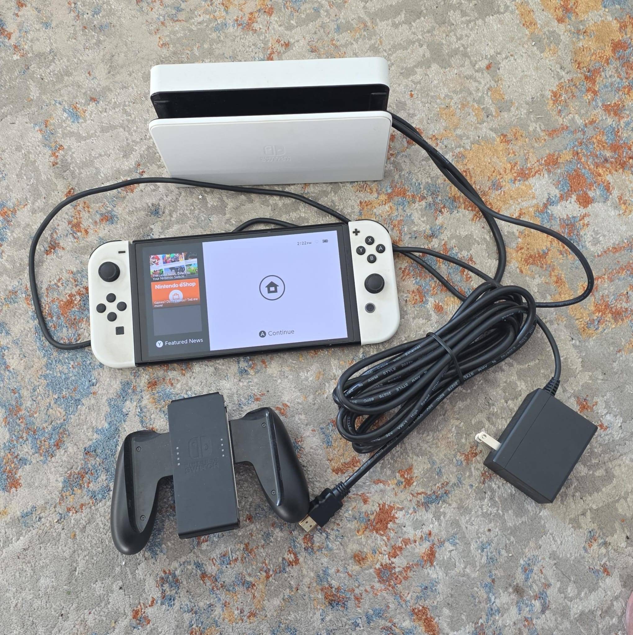 Nintendo Switch - photo 4
