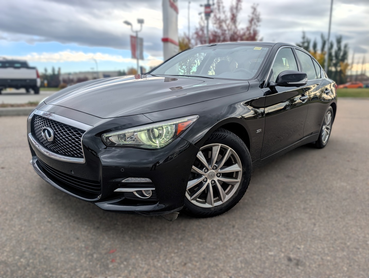 2017 Infiniti Q50 - photo 2