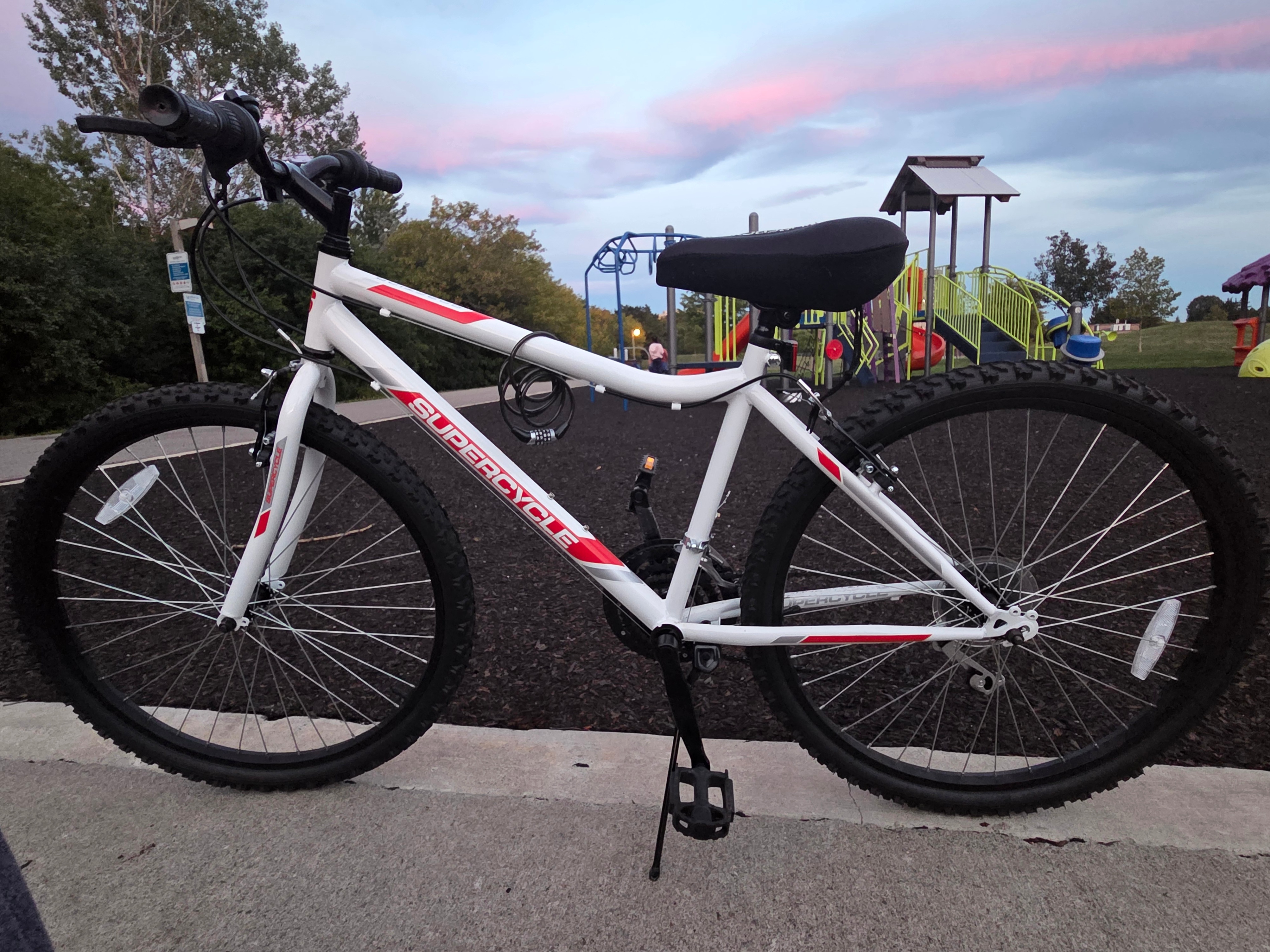 Supercycle Reaction Hardtail Mountain Bike, 26-in, White - photo 5