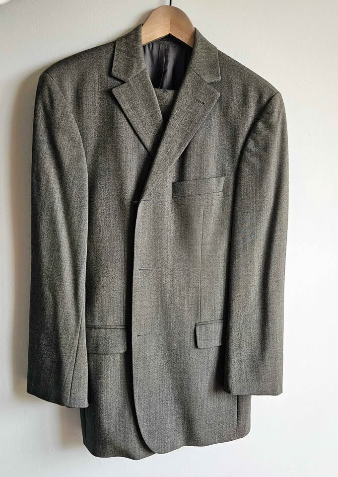 Hugo Boss "Rossellini" vintage 90s Gray Virgin Wool Suit - photo 2