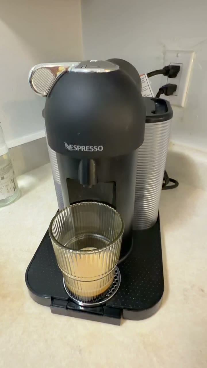 Nespresso VertuoLine Coffee Machine – Matte Black - photo 4