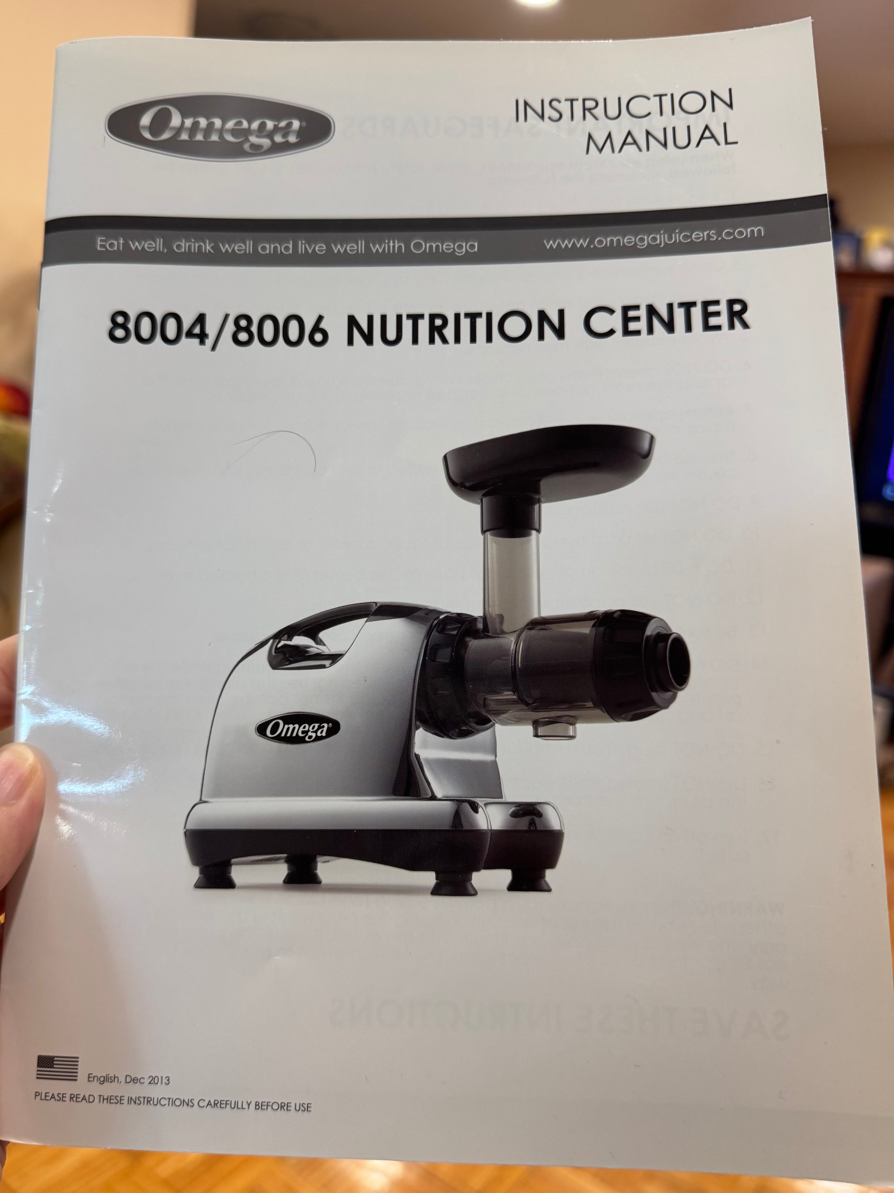 Omega 8006 Slow Masticating Juicer (80 RPM), Like New in Box - photo 3