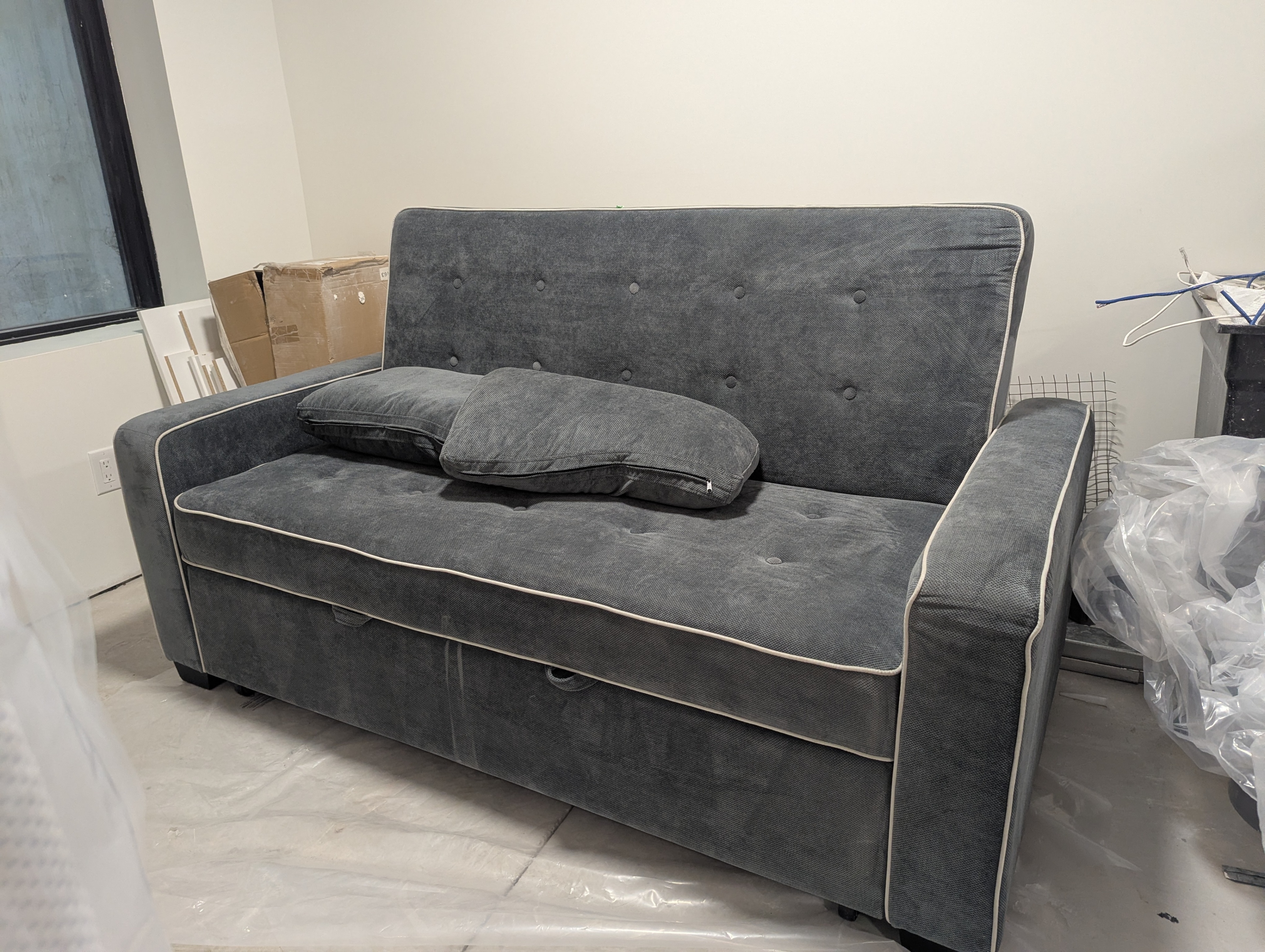 Brand New, Pull out Couch, Sofa Bed