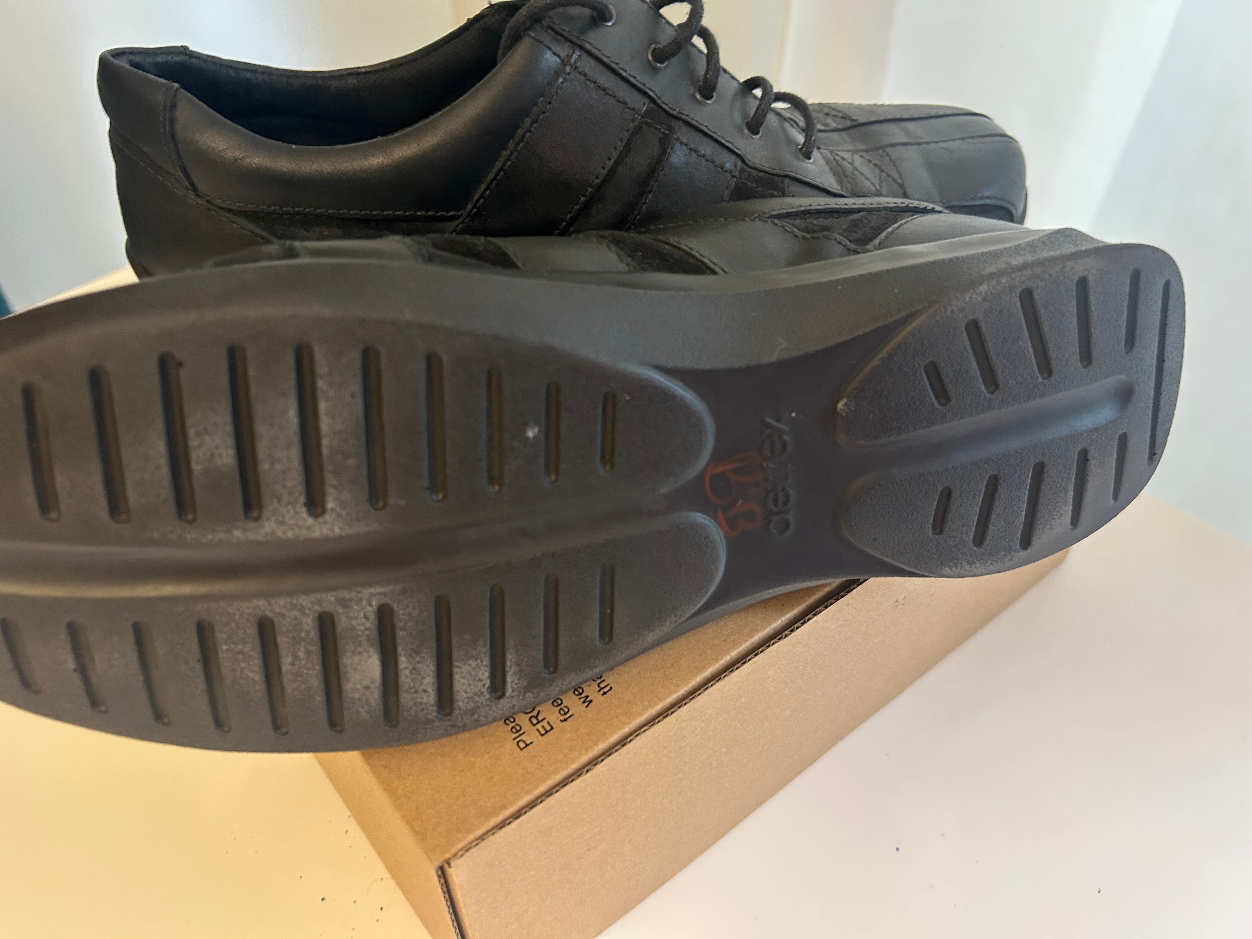 Men's Aetrex Black Leather Lace-Up Shoes - photo 2