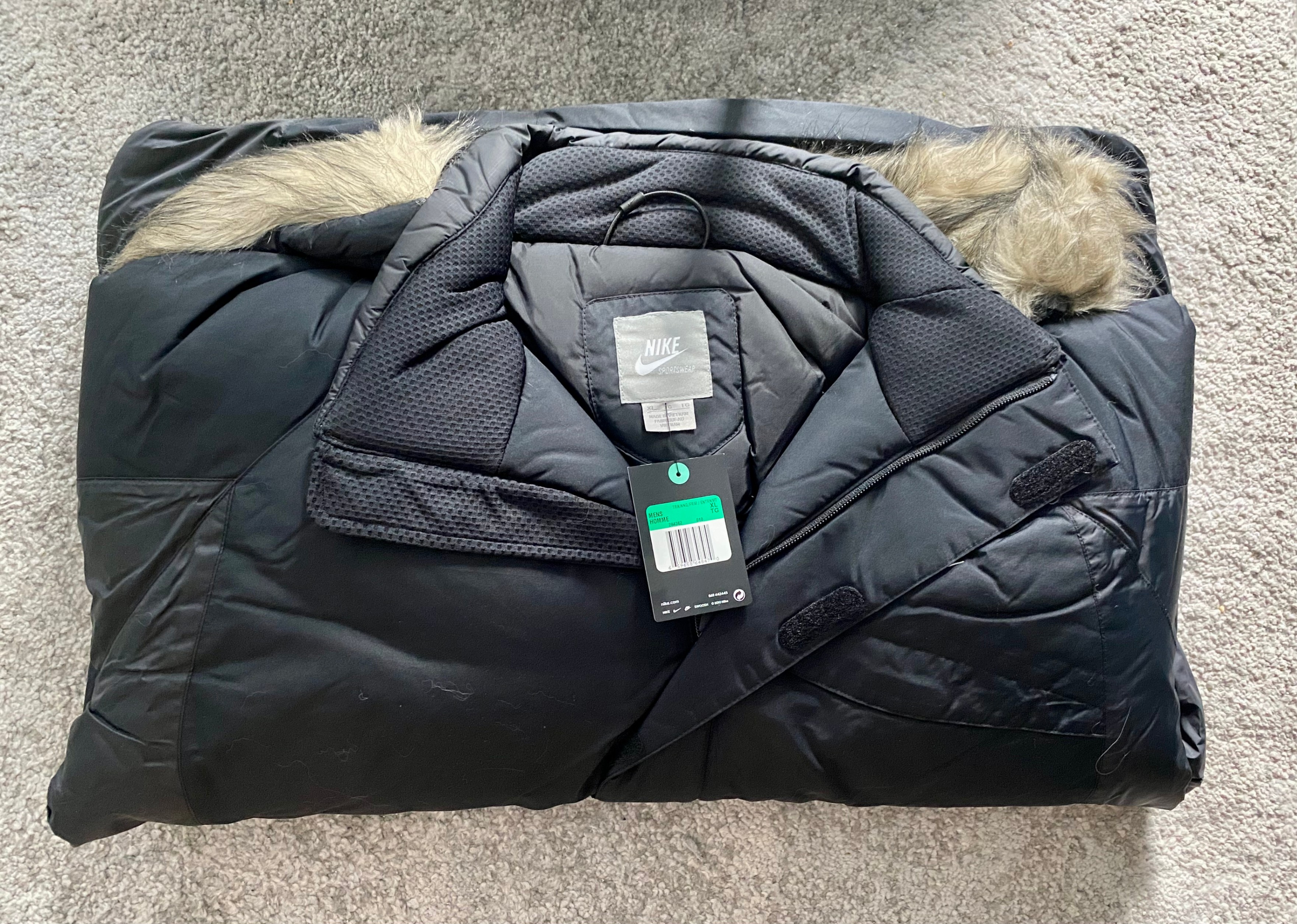 BRAND NEW NIKE WINTER JACKET