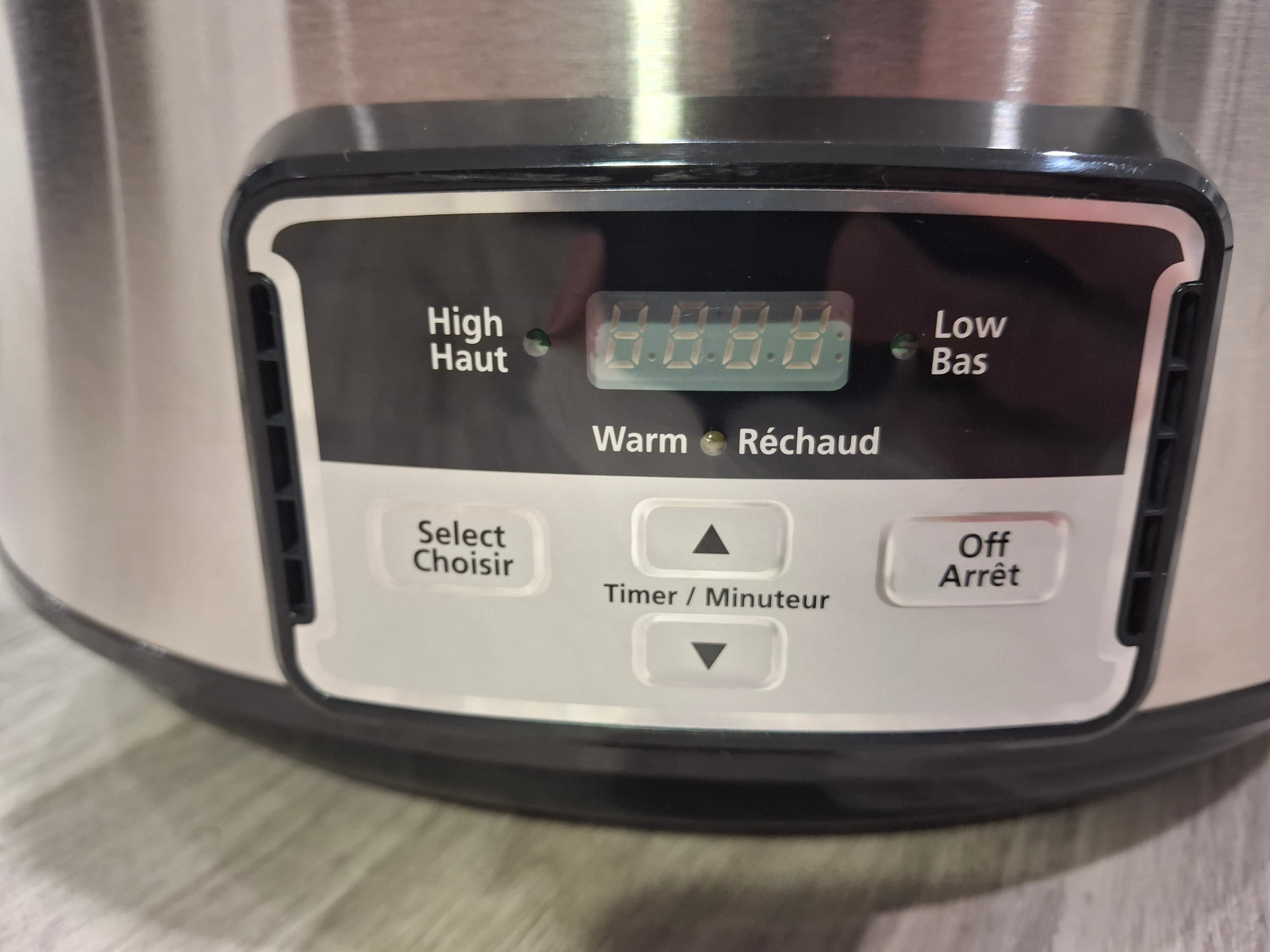 Crock-Pot Slow Cooker – 8-Quart Programmable, Like New - photo 3