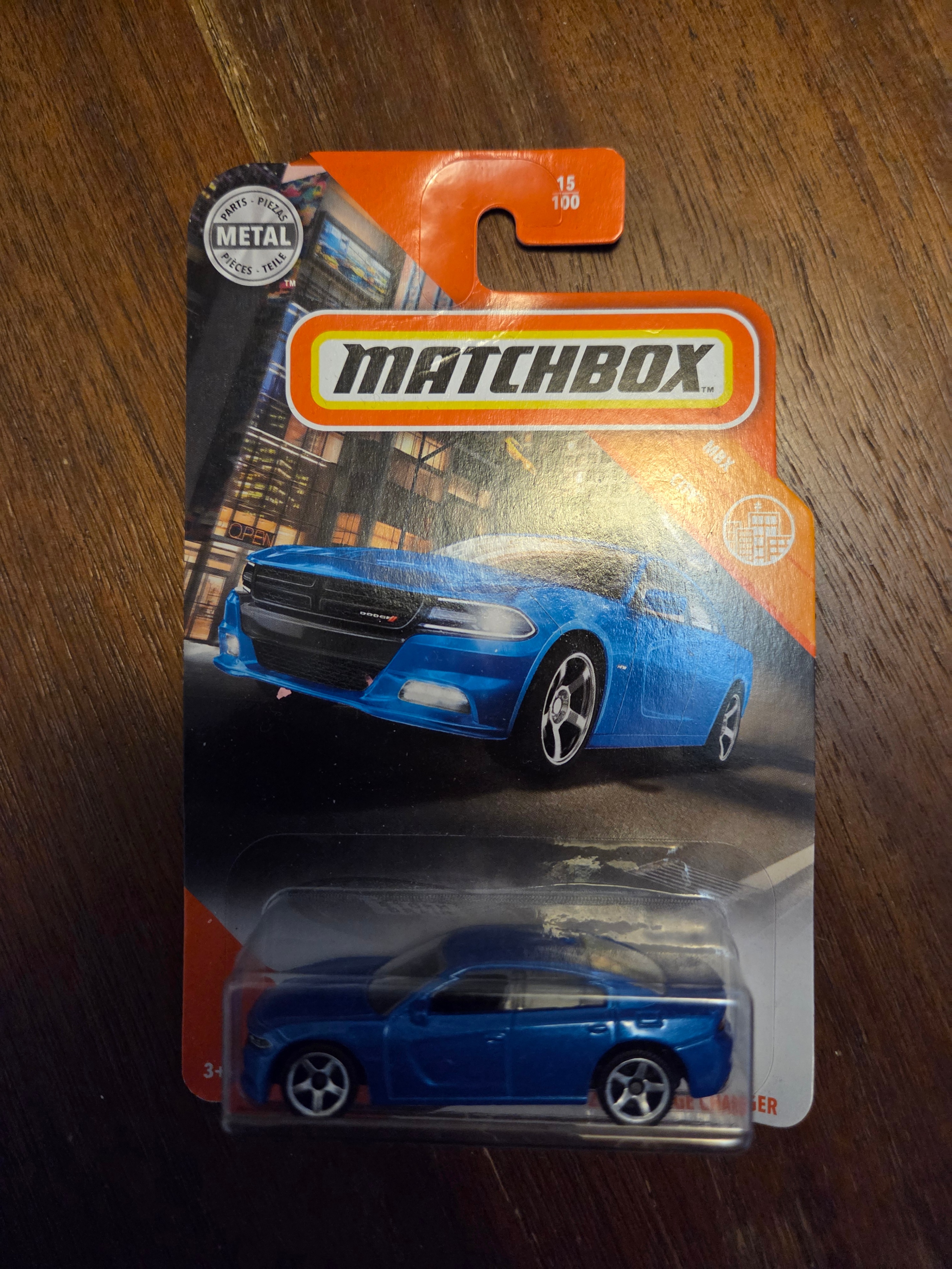 Matchbox 2018 Dodge Charger Blue GKK60 15/100 - photo 3