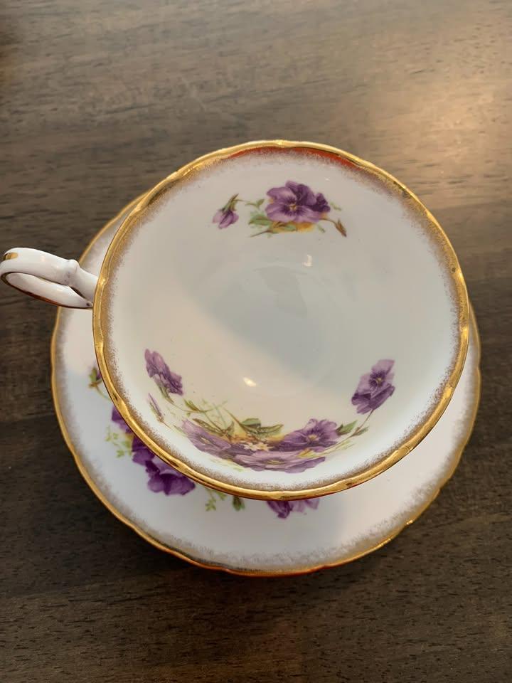 Delphine Bone China Teacup and Saucer - photo 3