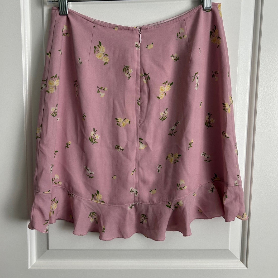 Sunday Best Pink Floral Ruffle Skirt – 8, Like New - photo 3
