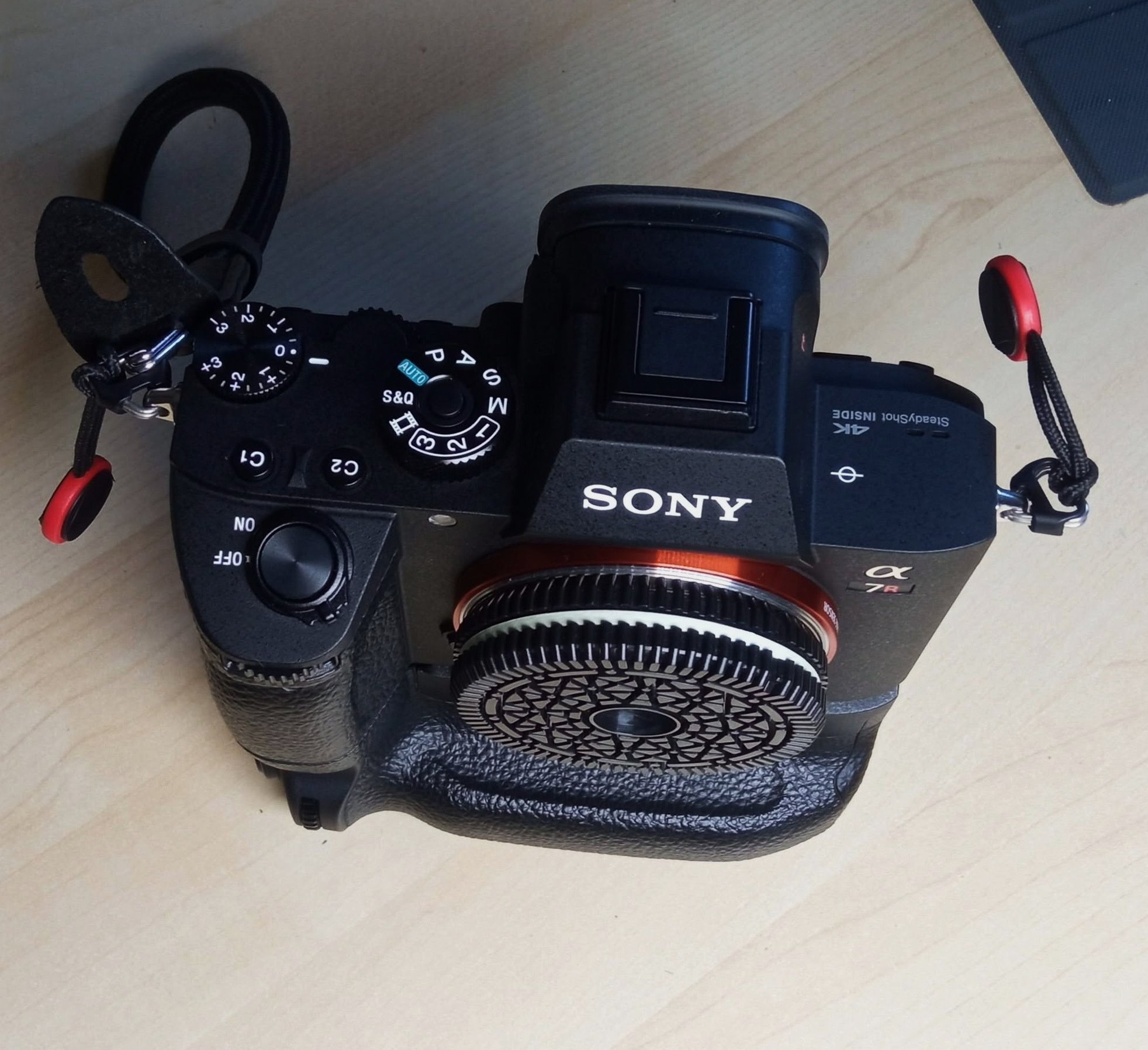 Sony A7R IIIA + Grip - 42MP camera - photo 3