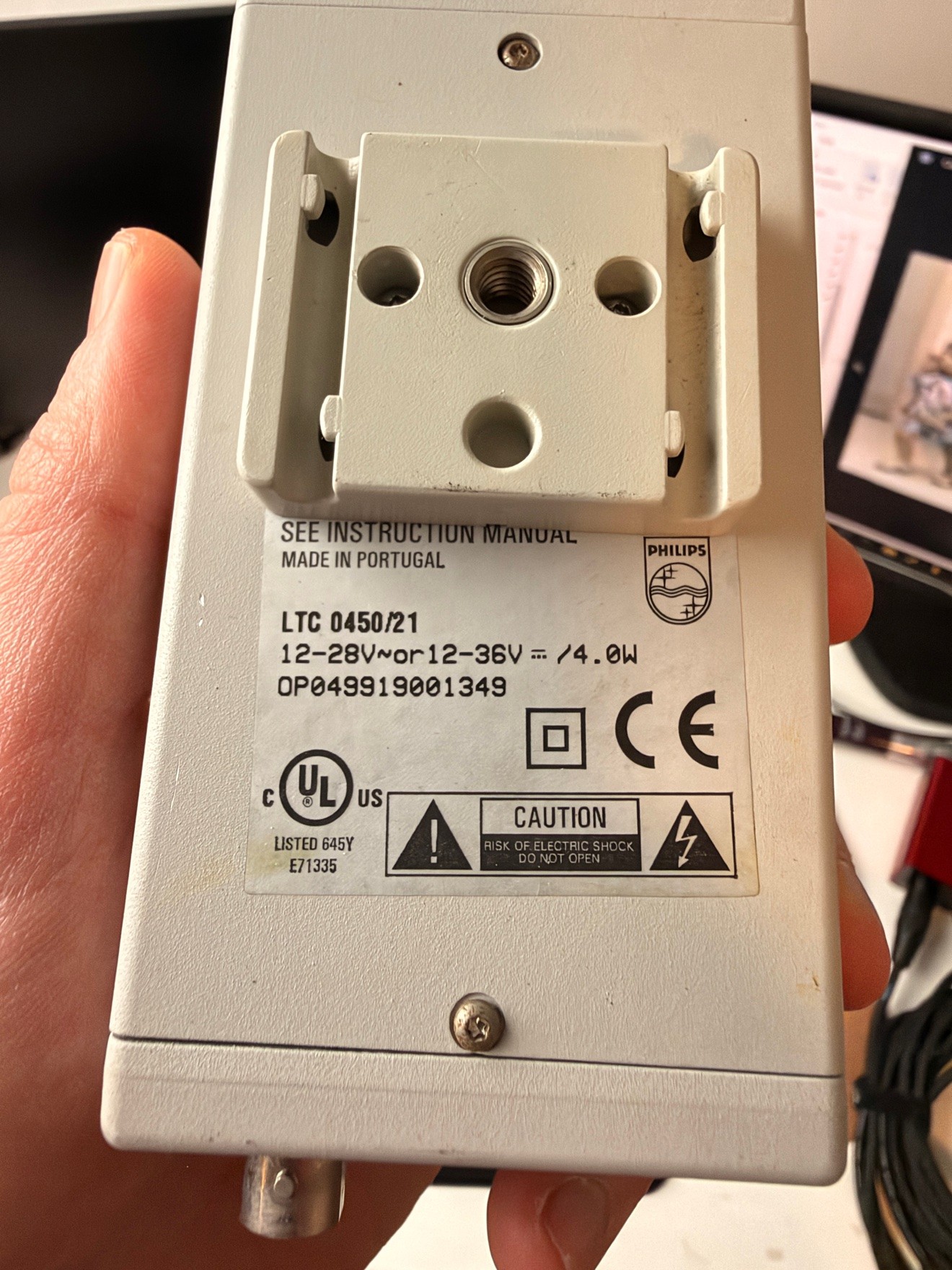 Philips LTC 0450/21 CCTV Box Camera with Power Supply - photo 4