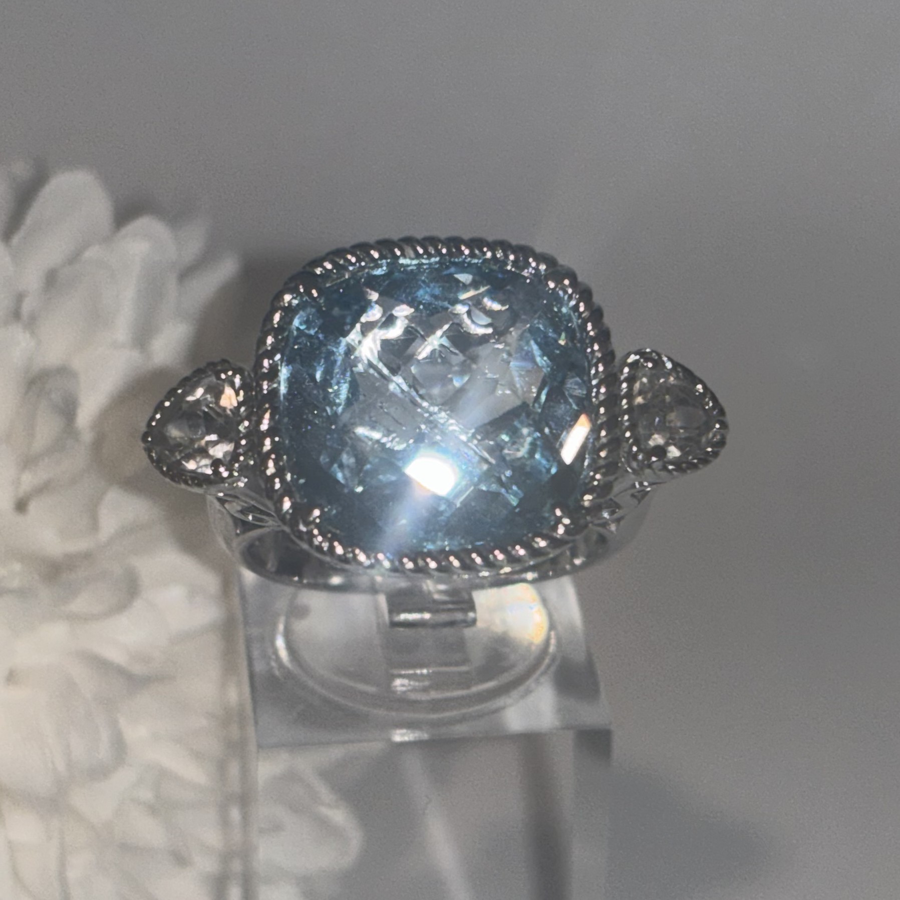 David Yurman Inspired Blue & White Topaz Cocktail Ring (Size 9) - photo 5