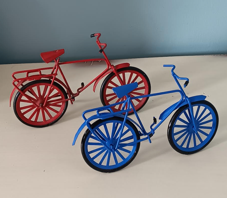 Vintage Miniature Metal Retro Bicycles Bikes red and blue