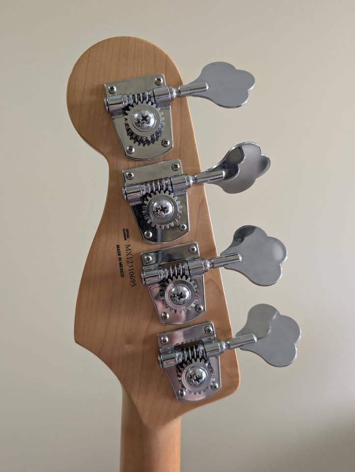 Fender Jazz Bass (MIM 2013) - photo 4