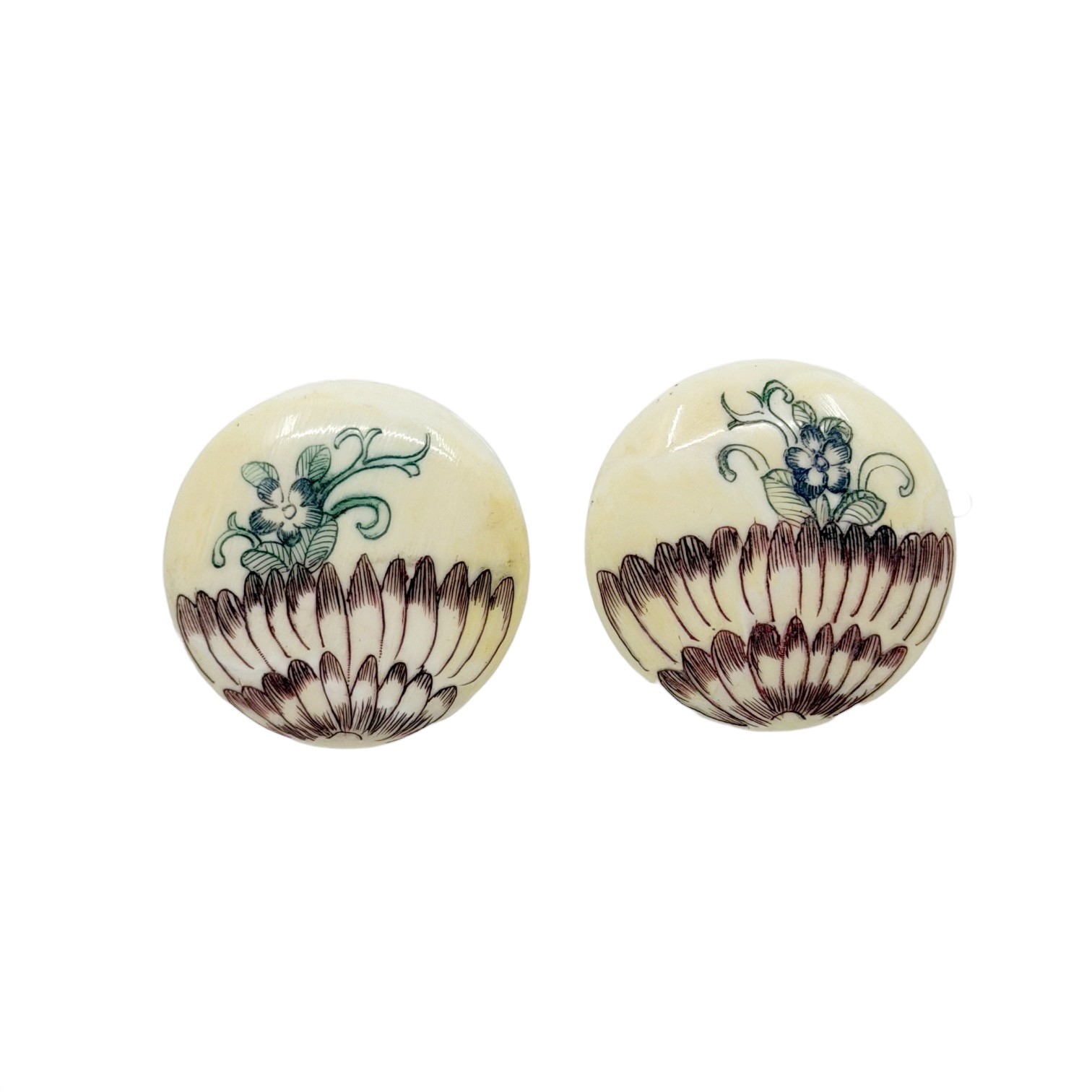Vintage Japanese hand painted bone earrings - GM1101
