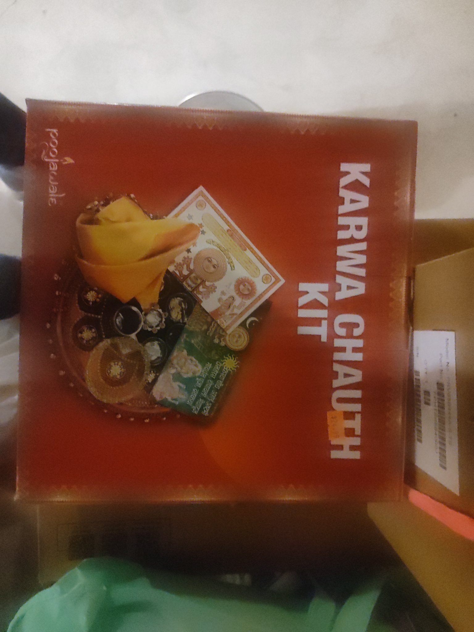 Wooden Mandir + Hatri Diya + Karwa Chauth Kit — Package Deal - photo 5