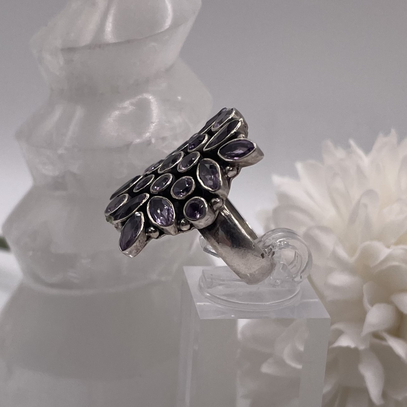 Amethyst Cocktail Ring in Sterling Silver (Size 7) - photo 3