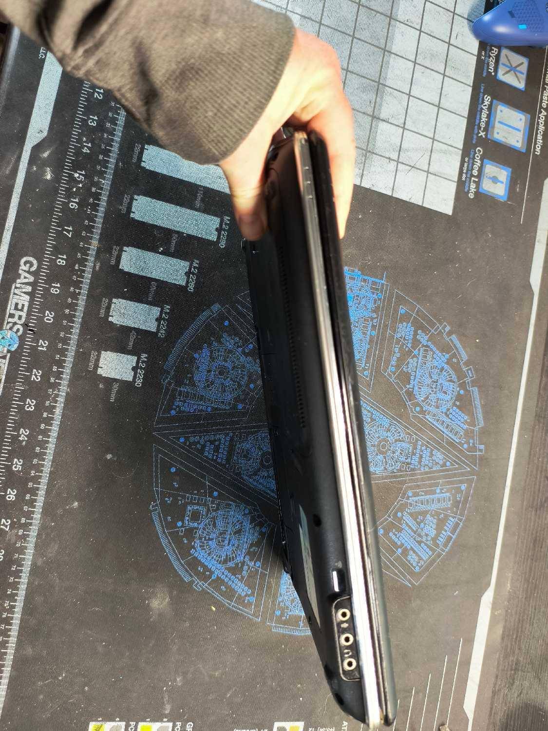 HP Pavilion DV4 Laptop - photo 4