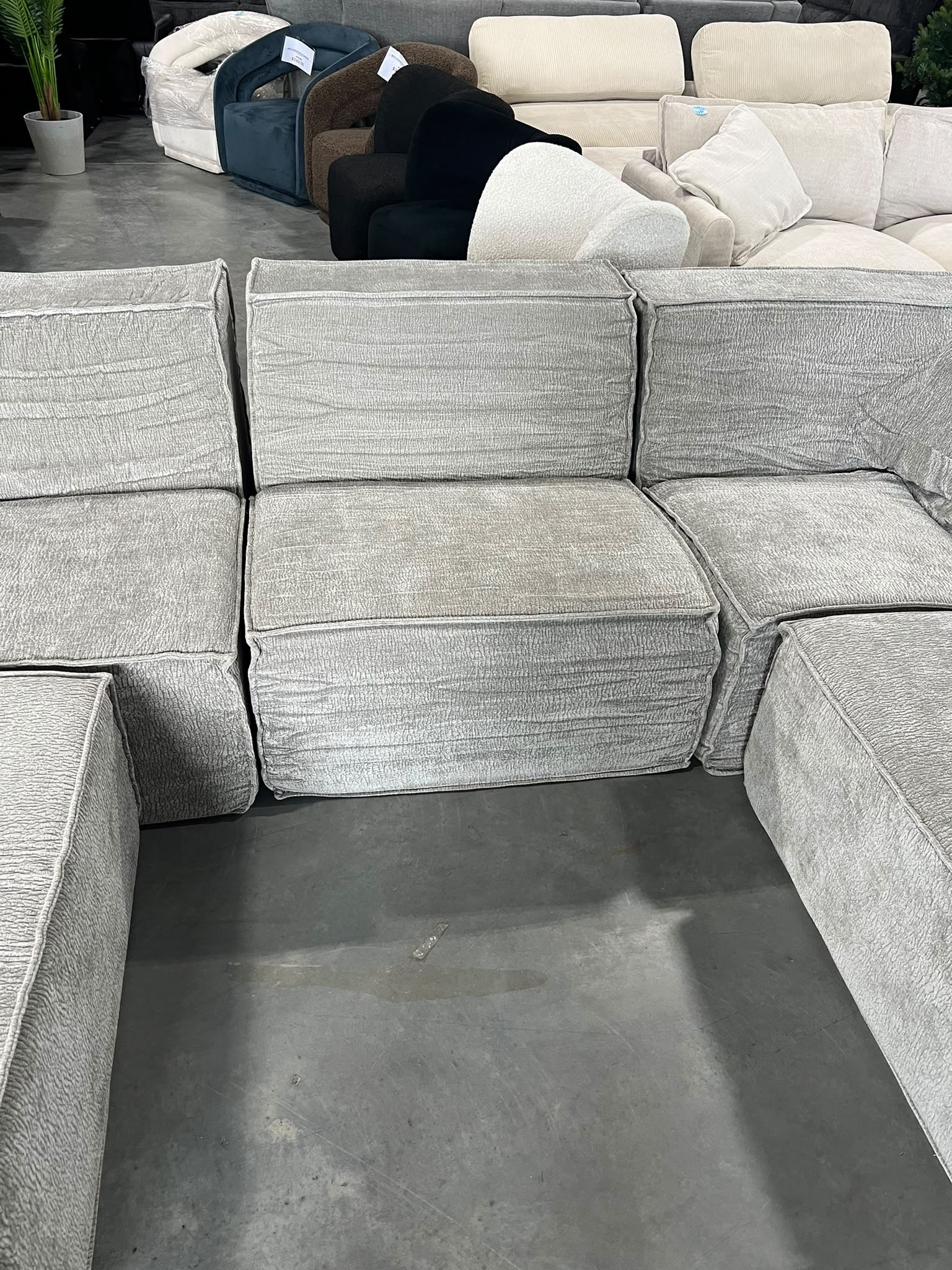 Modular Sectional Sofa 118" $999 🛋️ Brand New - photo 5