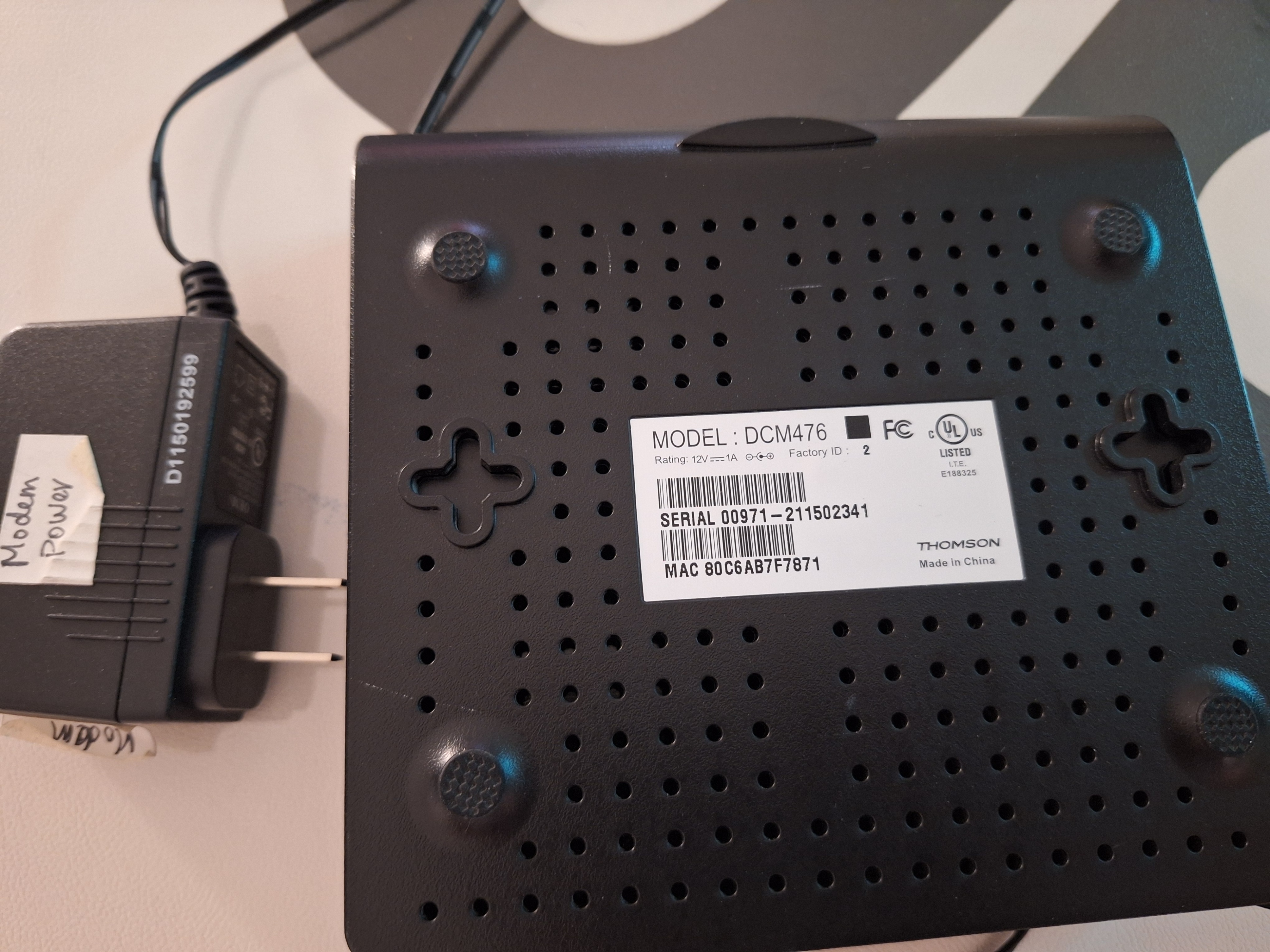 Thomson DCM476 Cable Modem - photo 4