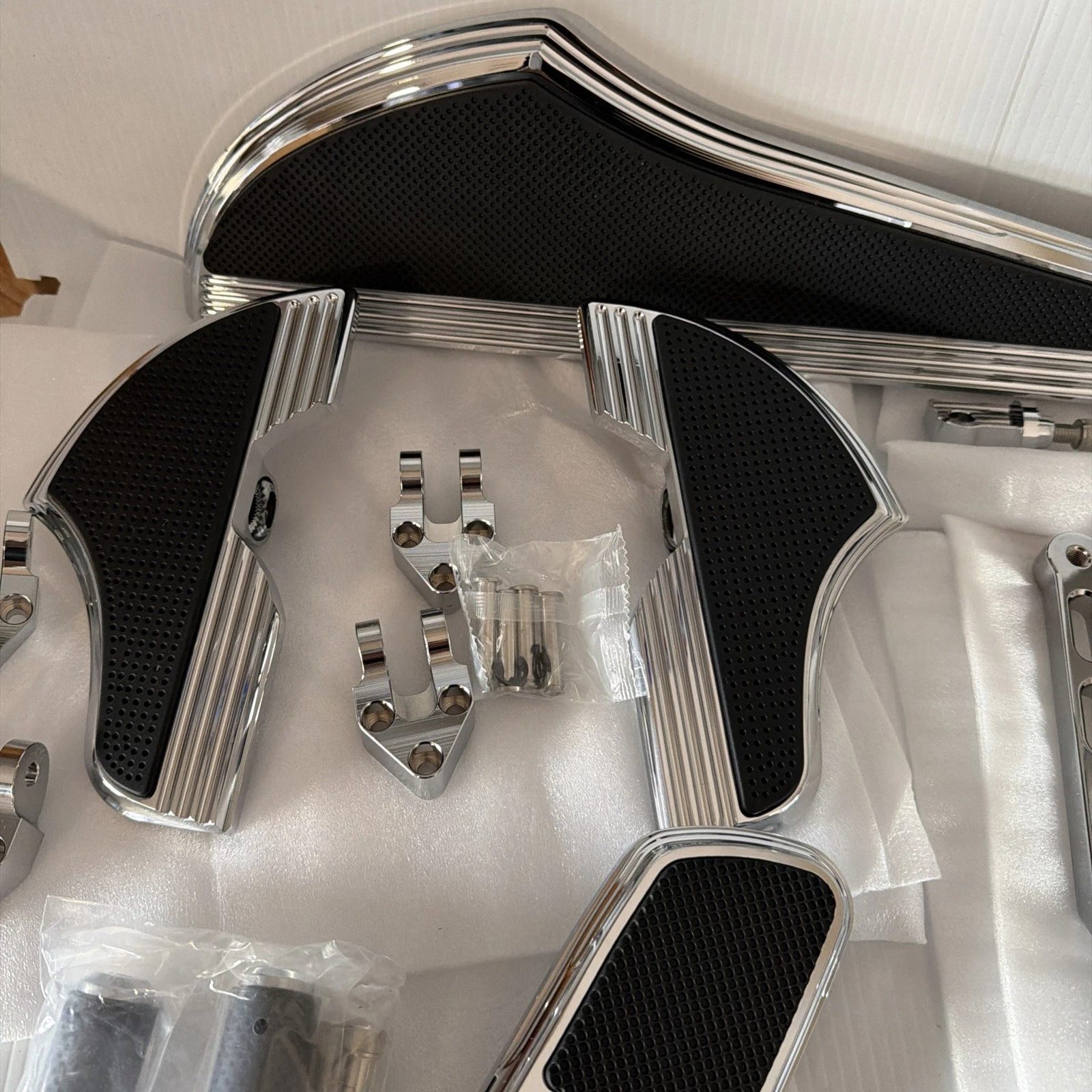 Chrome Floorboard Kit - Harley-Davidson Touring Rider+Passenger - photo 4