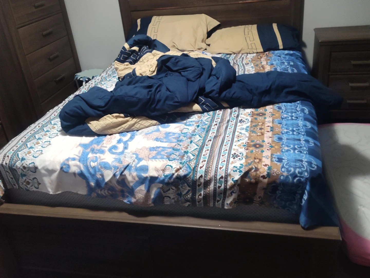 Queen Size Wooden Bed Frame