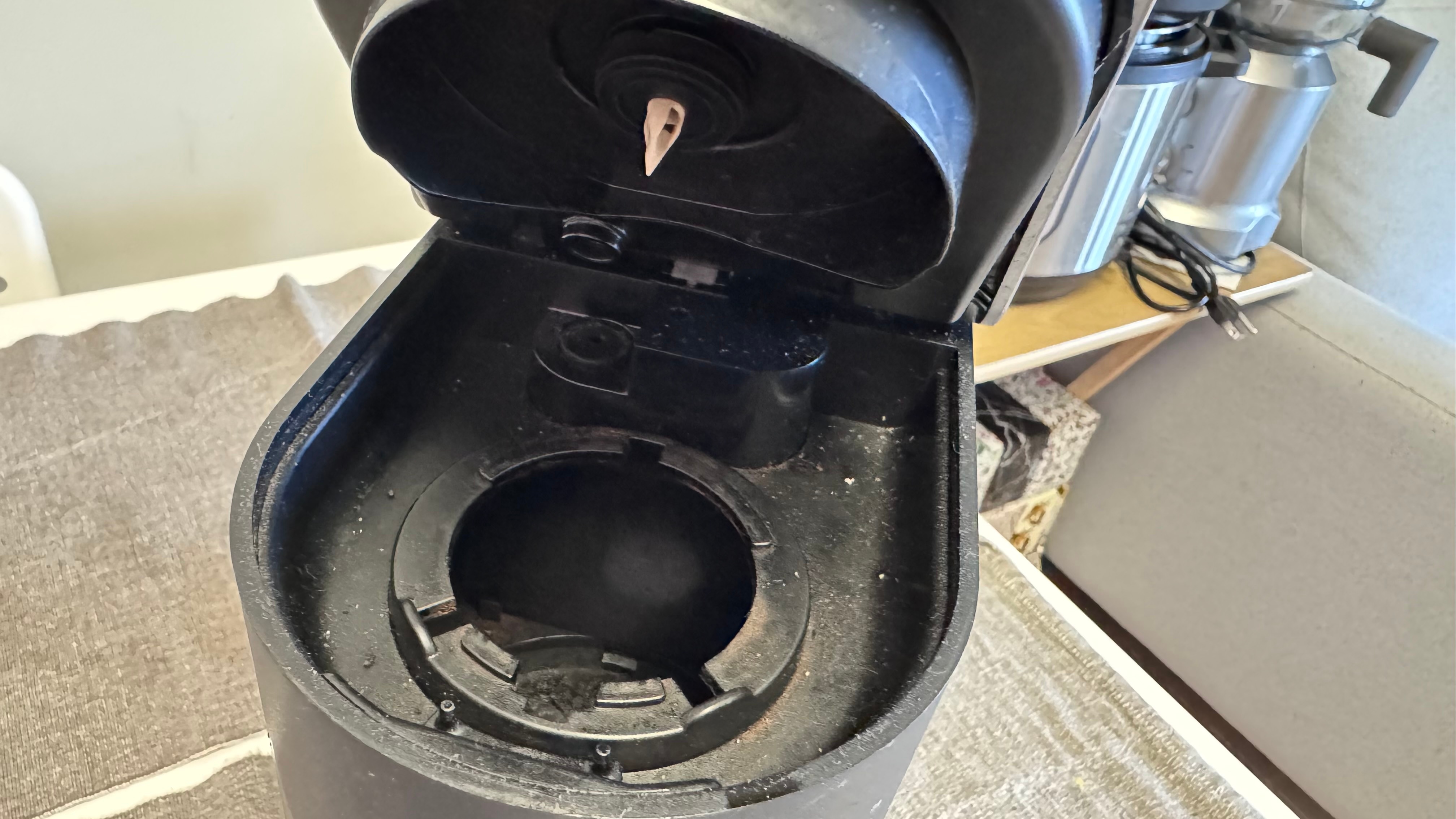 Keurig K-Mini single-serve K-Cup brewer - photo 4