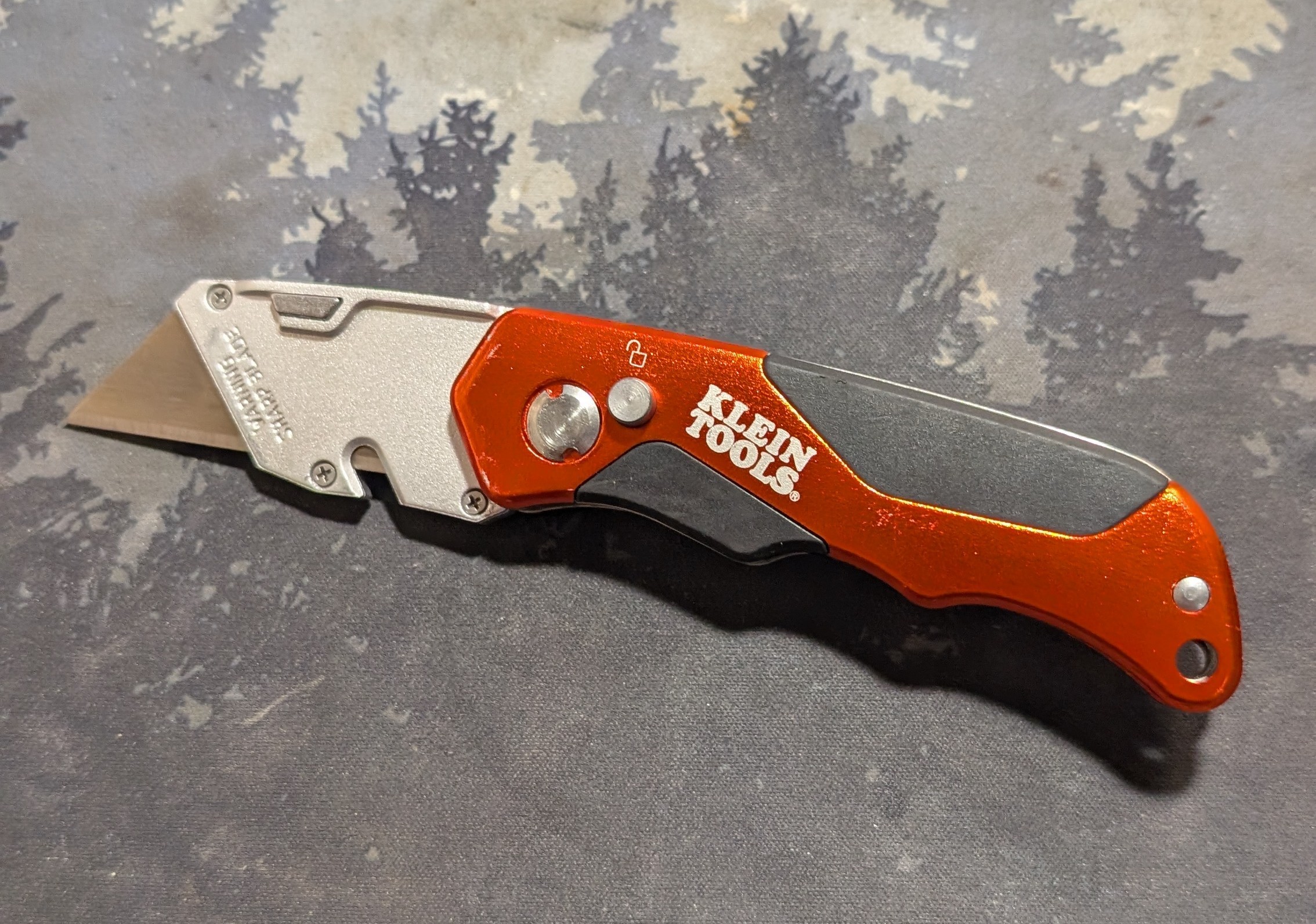 Klein Tools 44131 Folding Utility Knife