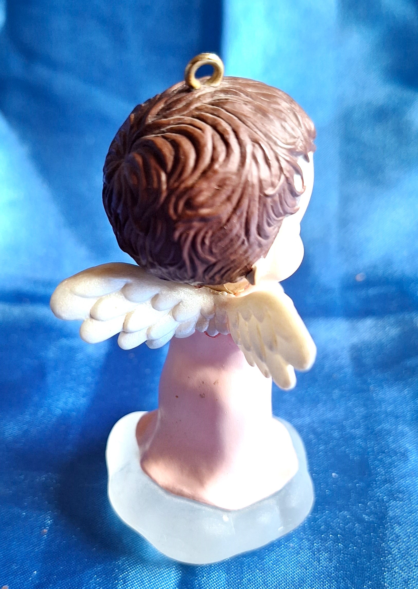 1990 Hallmark Mary Angel Ornament - photo 2