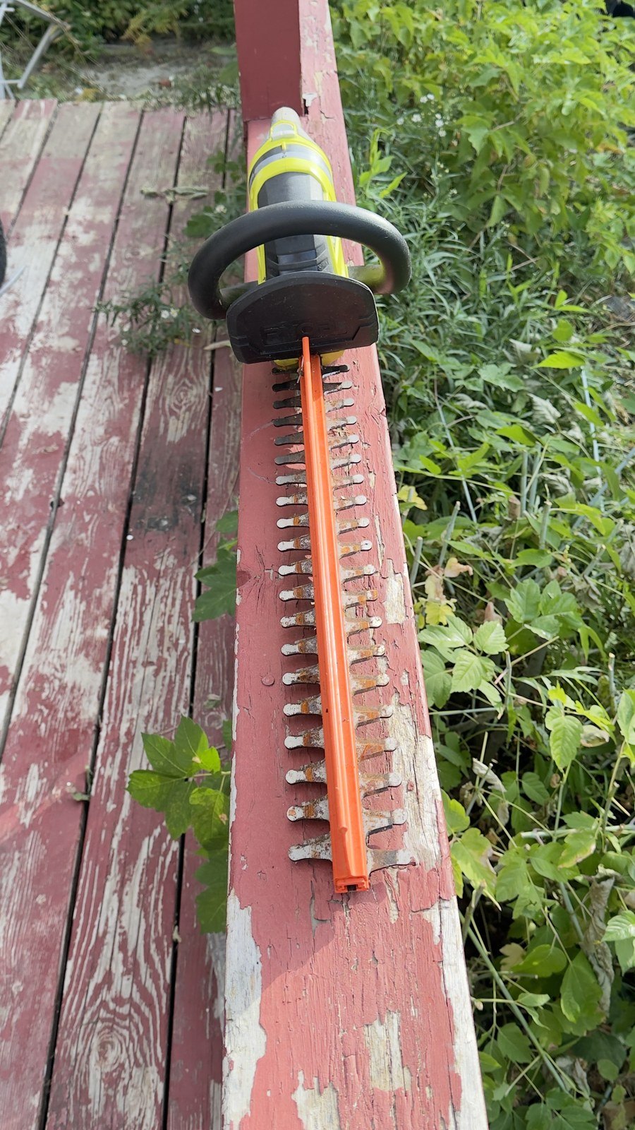 Ryobi ONE+ Cordless Hedge Trimmer – Tool Only, Rotating Handle - photo 3