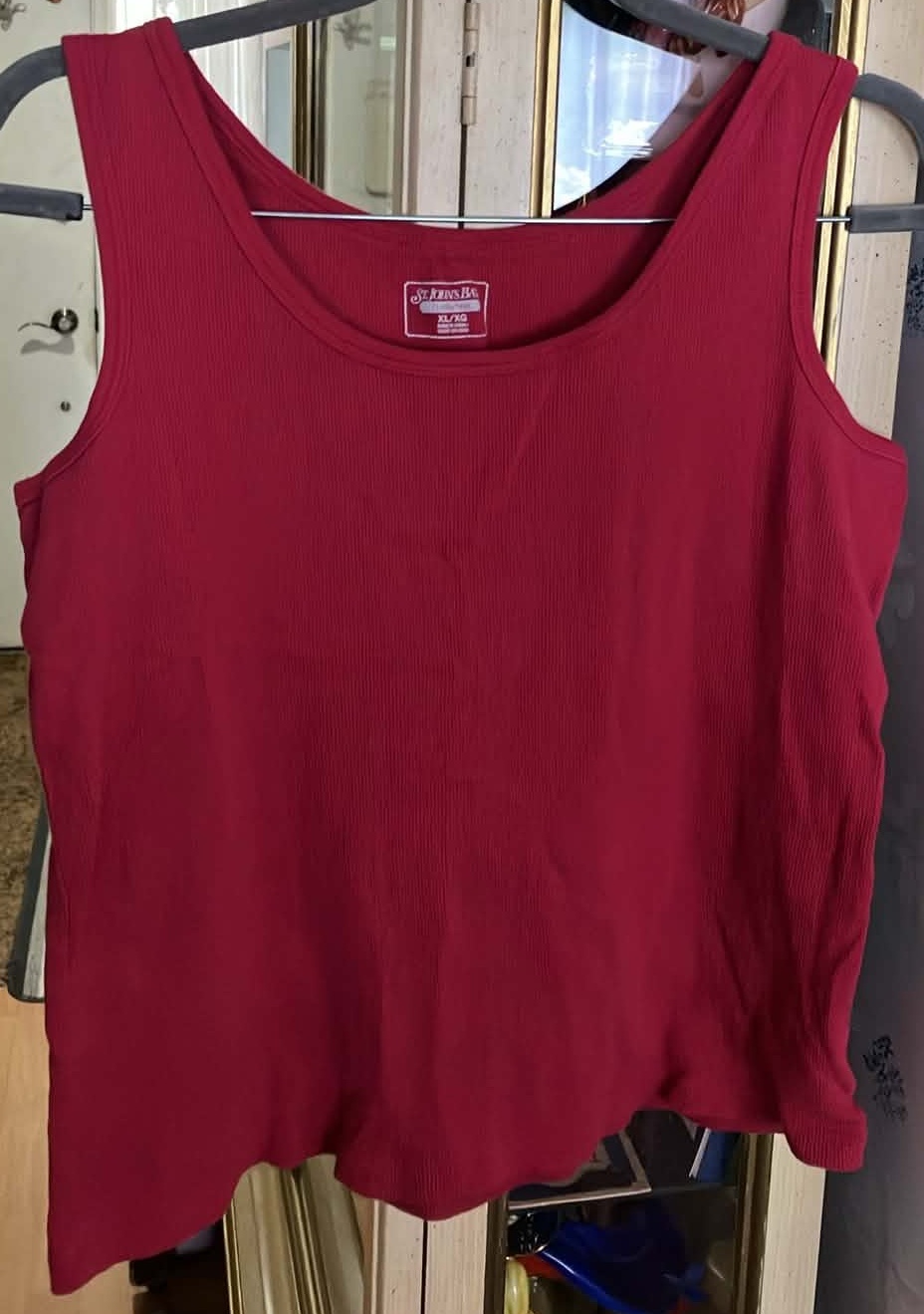 Women Tank Top Rust - Size XL