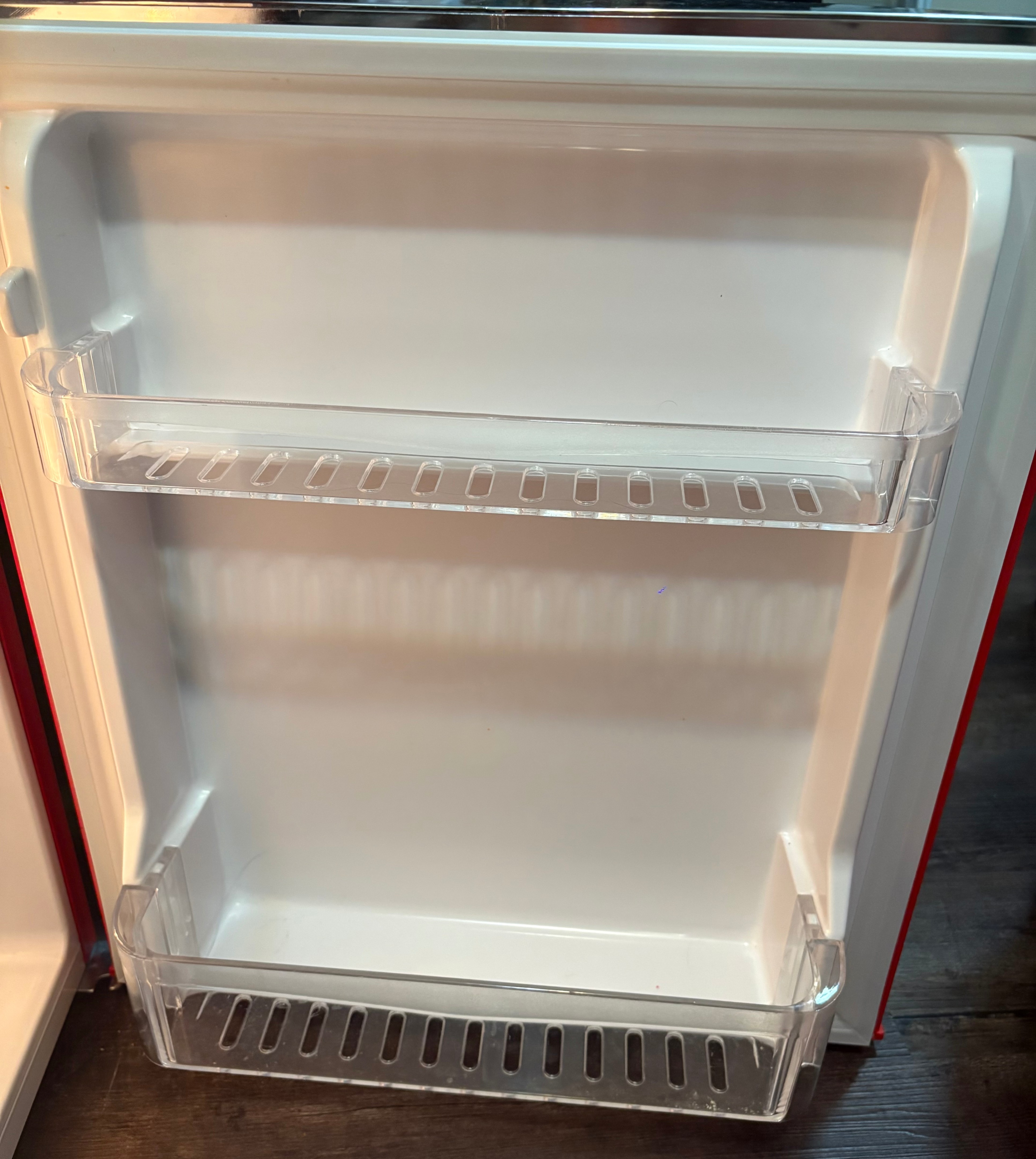 Small fridge with Freezer - photo 3
