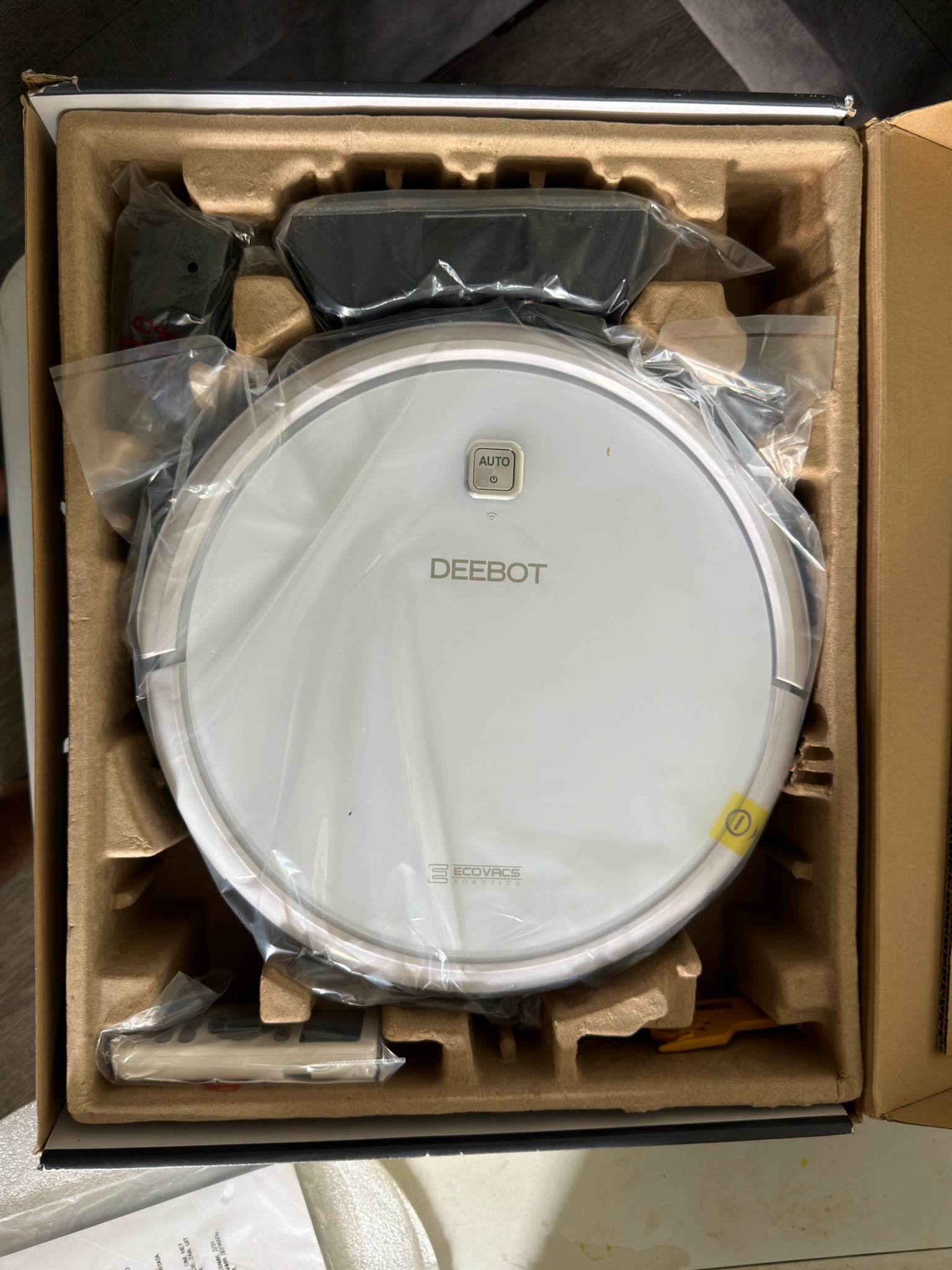 EcoVacs Deebot N79W Robotic Vacuum Cleaner