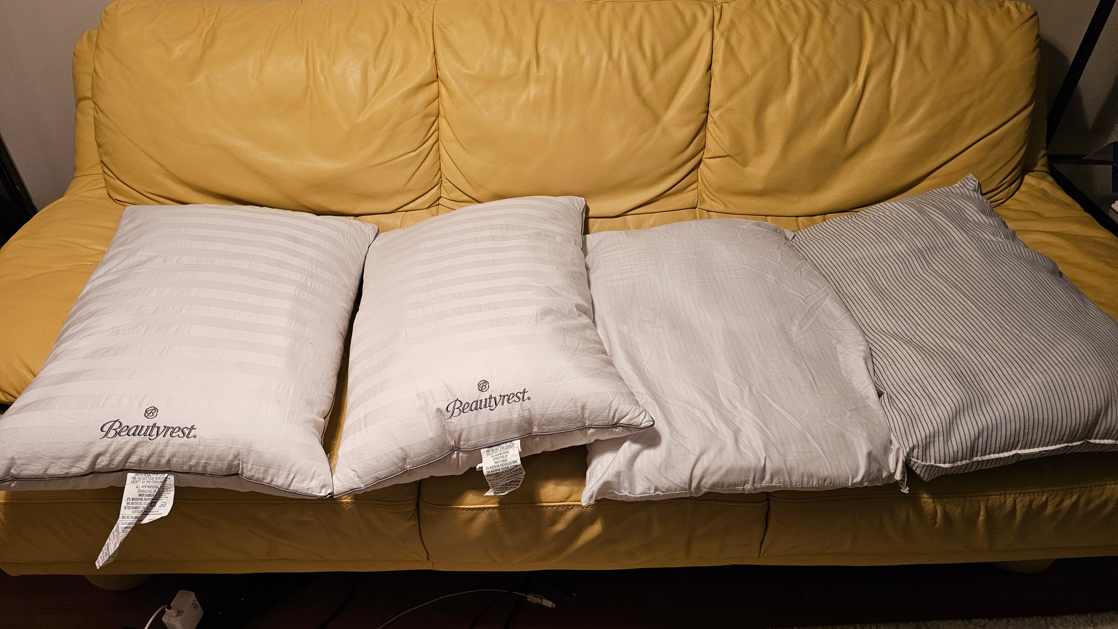 Queen Bedding Bundle – Duvet, Cooling Blanket, 4 Pillows & Sheet - photo 5
