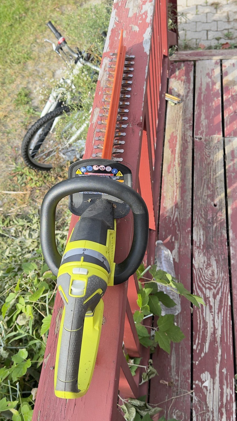 Ryobi ONE+ Cordless Hedge Trimmer – Tool Only, Rotating Handle - photo 2