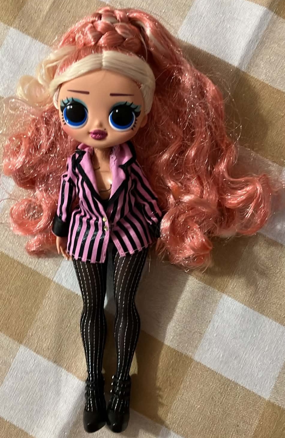 LOL Surprise Doll OMG Winter Chill Big Wig Long Pink Hair
