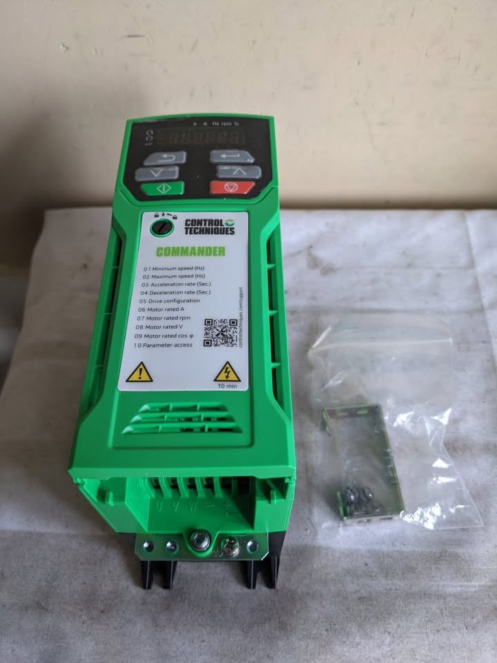 Inverter, Control Techniques Commander C200-022 00042 A 1hp