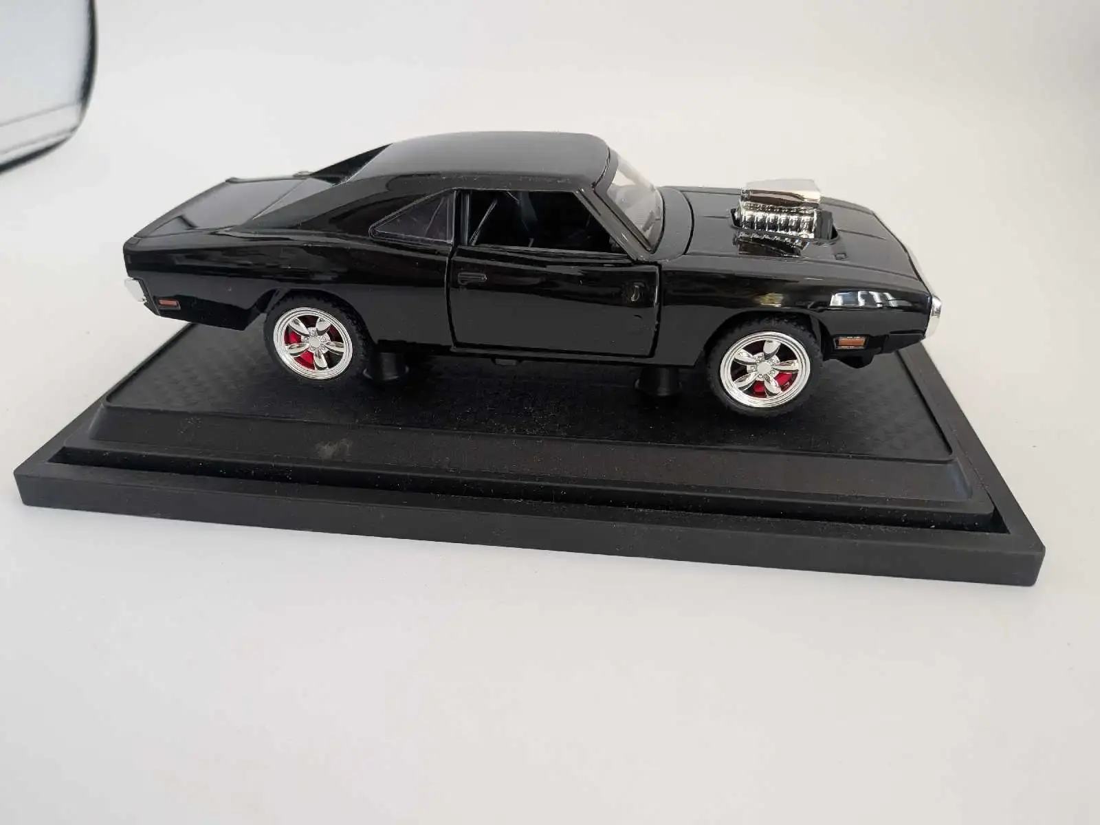 Mini Auto 1970 Dodge Charger Diecast Model - photo 3