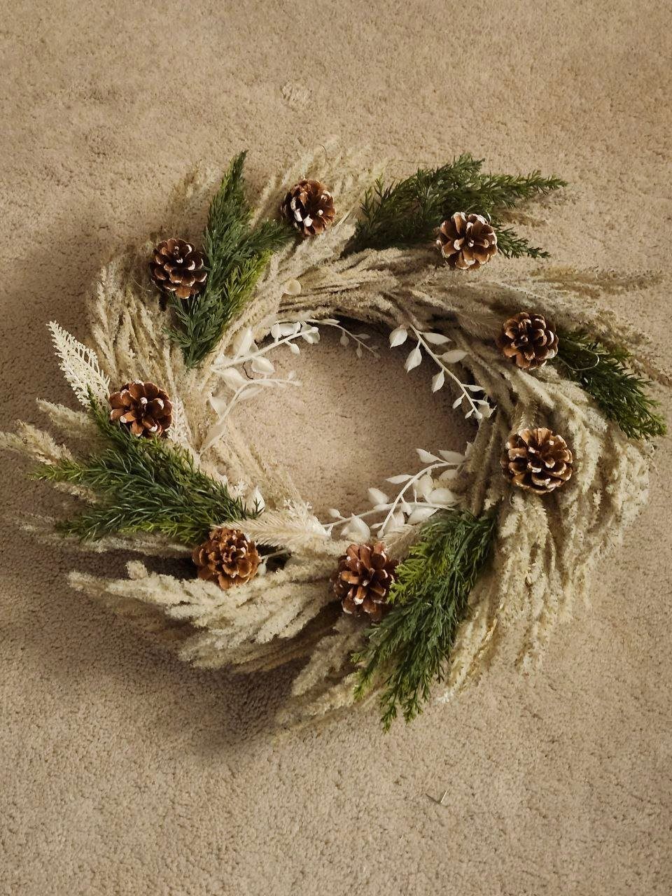 Winter Christmas Wreath – Frosted Pinecone & Greenery, New