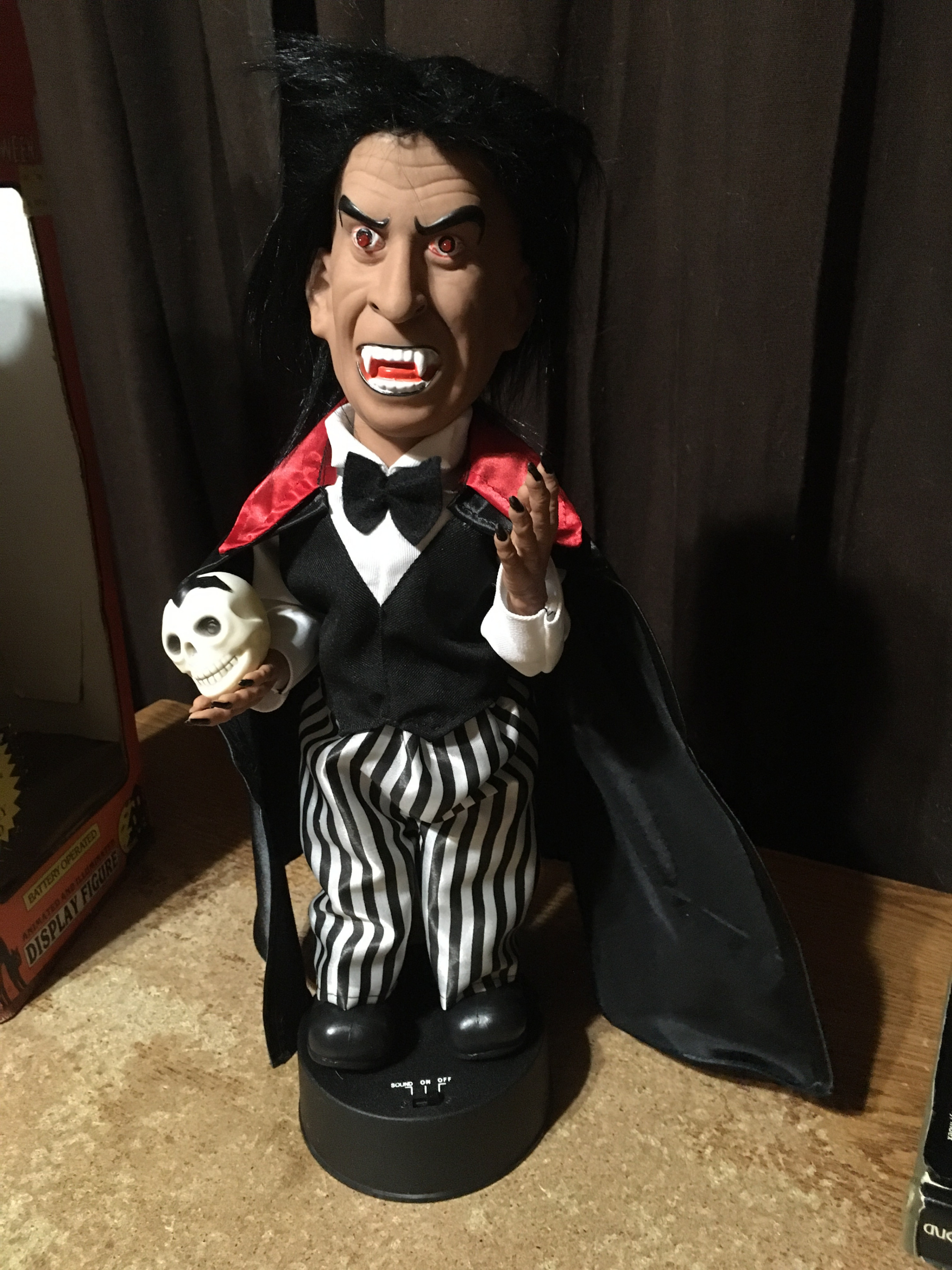 MOTIONETTES OF HALLOWEEN TELCO DRACULA IN BOX LIGHTS & SOUND - photo 5