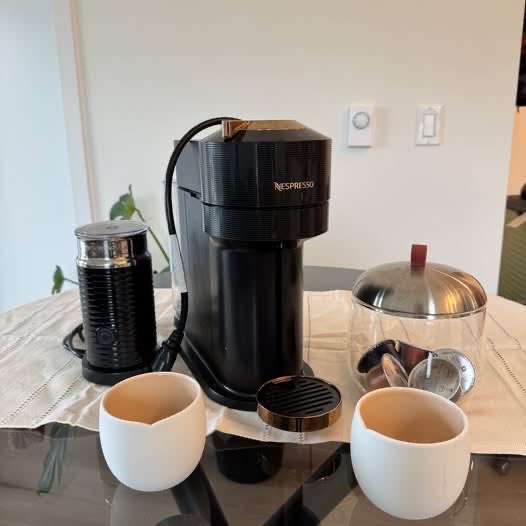 Nespresso Vertuo Coffee Machine + Milk Frother & Accessories